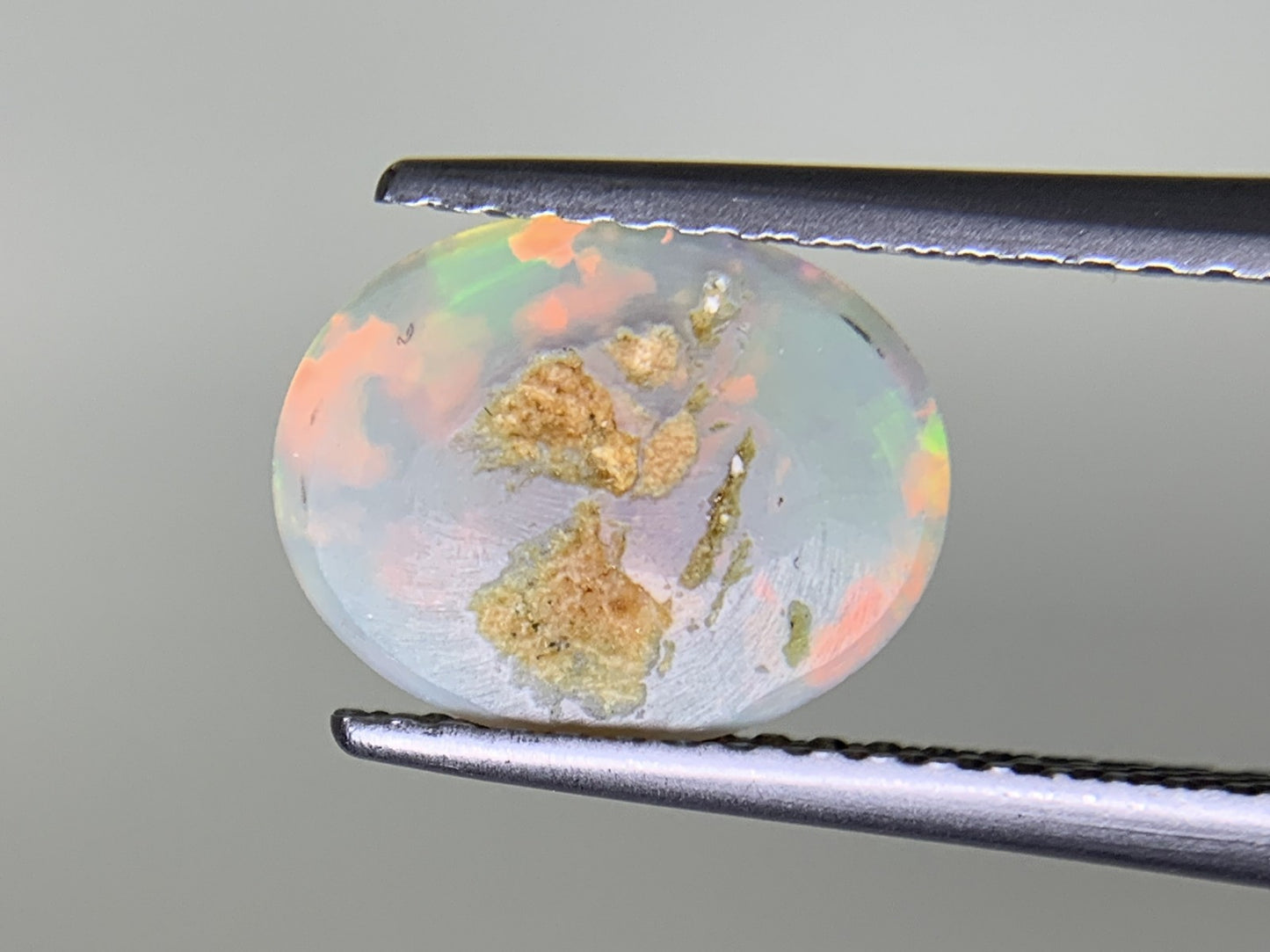 ブラックオパール 1.186ct 宝石ソーティング付き  10.1㎜×7.9㎜×2.4㎜  ルース（ 裸石 ） 3848Y