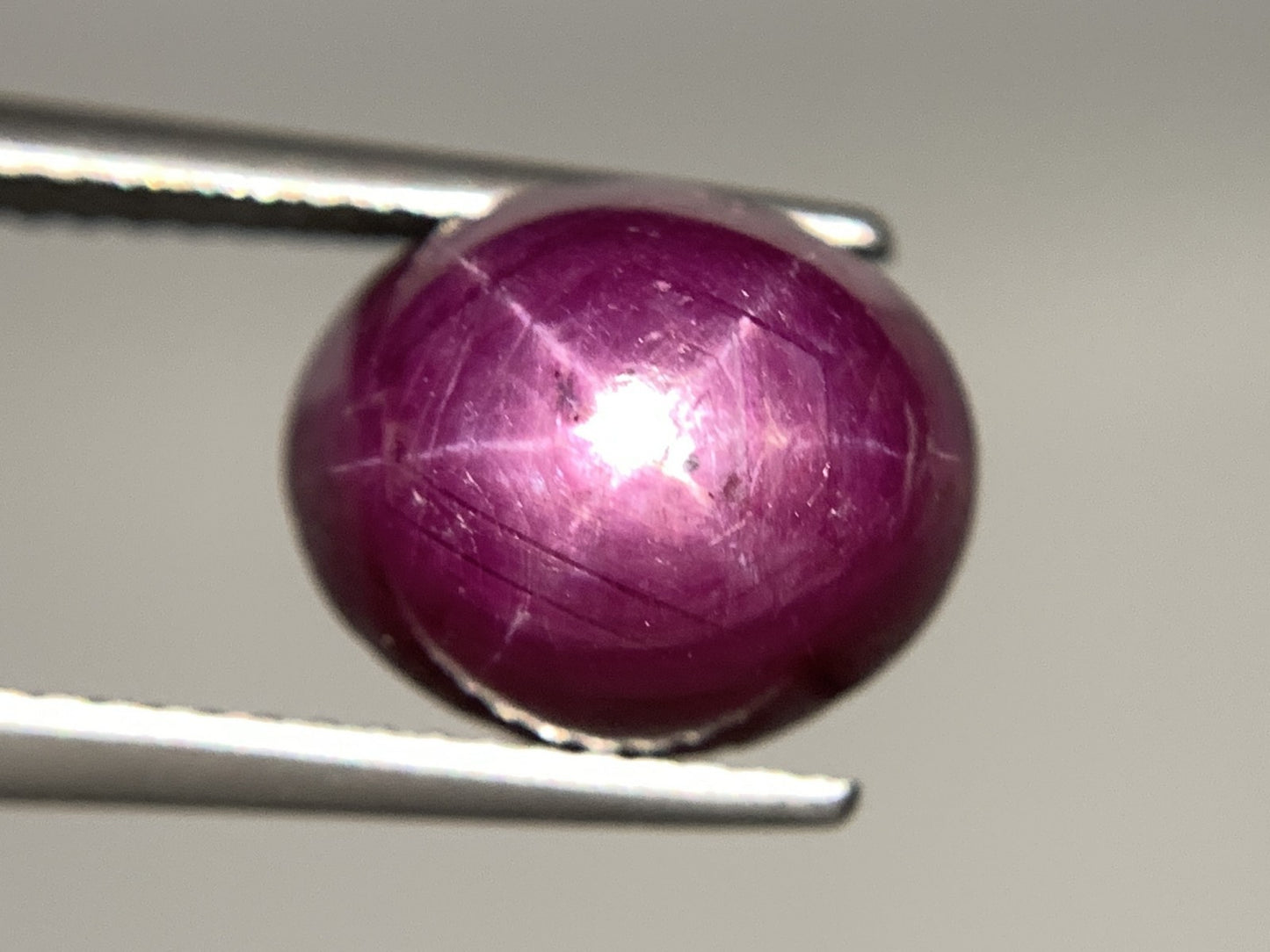 スタールビー 天然  8.103ct  宝石ソーティング付き  10.7㎜×9.0㎜×8.7㎜  ルース（ 裸石 ）  5254Y