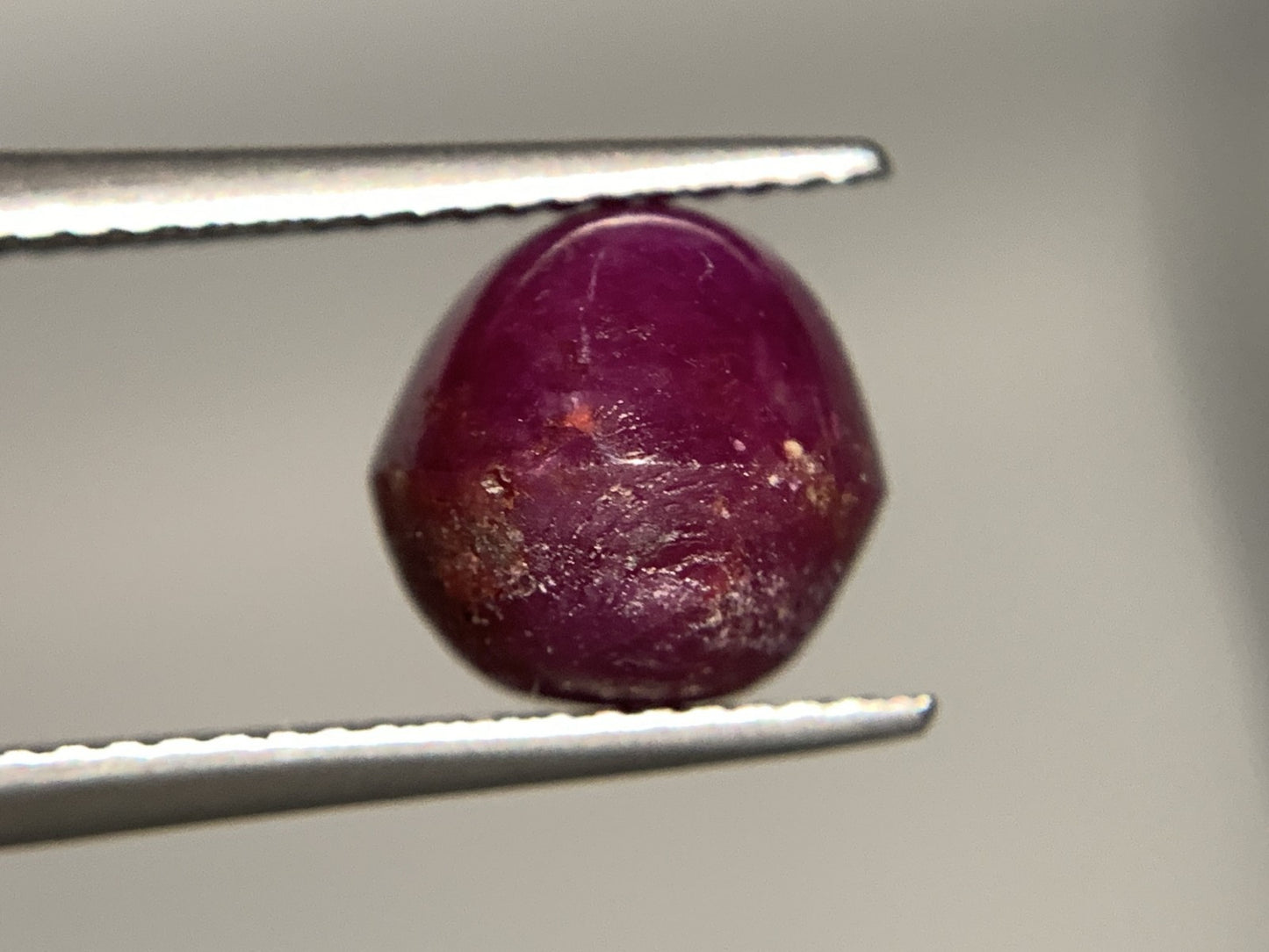 スタールビー 天然  8.103ct  宝石ソーティング付き  10.7㎜×9.0㎜×8.7㎜  ルース（ 裸石 ）  5254Y
