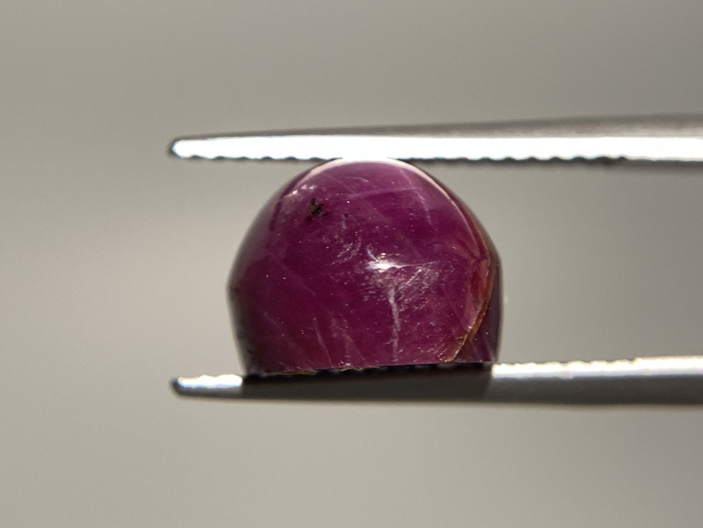 スタールビー 天然 10.978ct 宝石ソーティング付き 11.9㎜×10.0㎜×7.7㎜ ルース（ 裸石 ） 6944Y