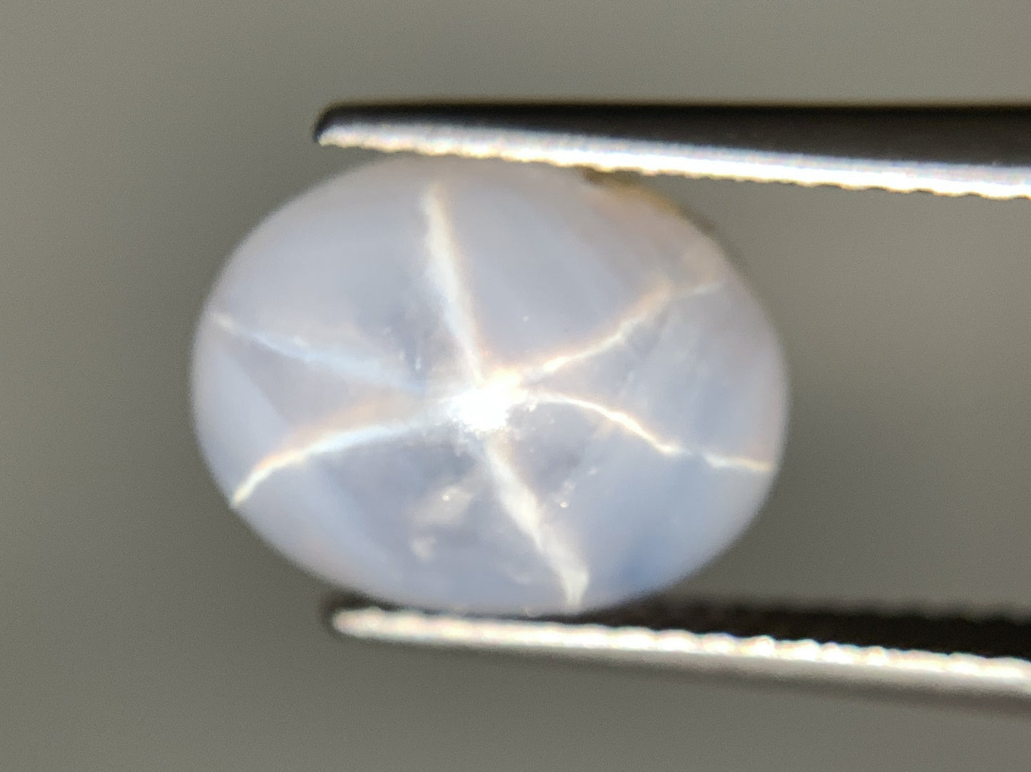 スターサファイア 天然 10.516ct 宝石ソーティング付き 11.7㎜×9.7㎜×8.1㎜ ルース（ 裸石 ） 6962Y