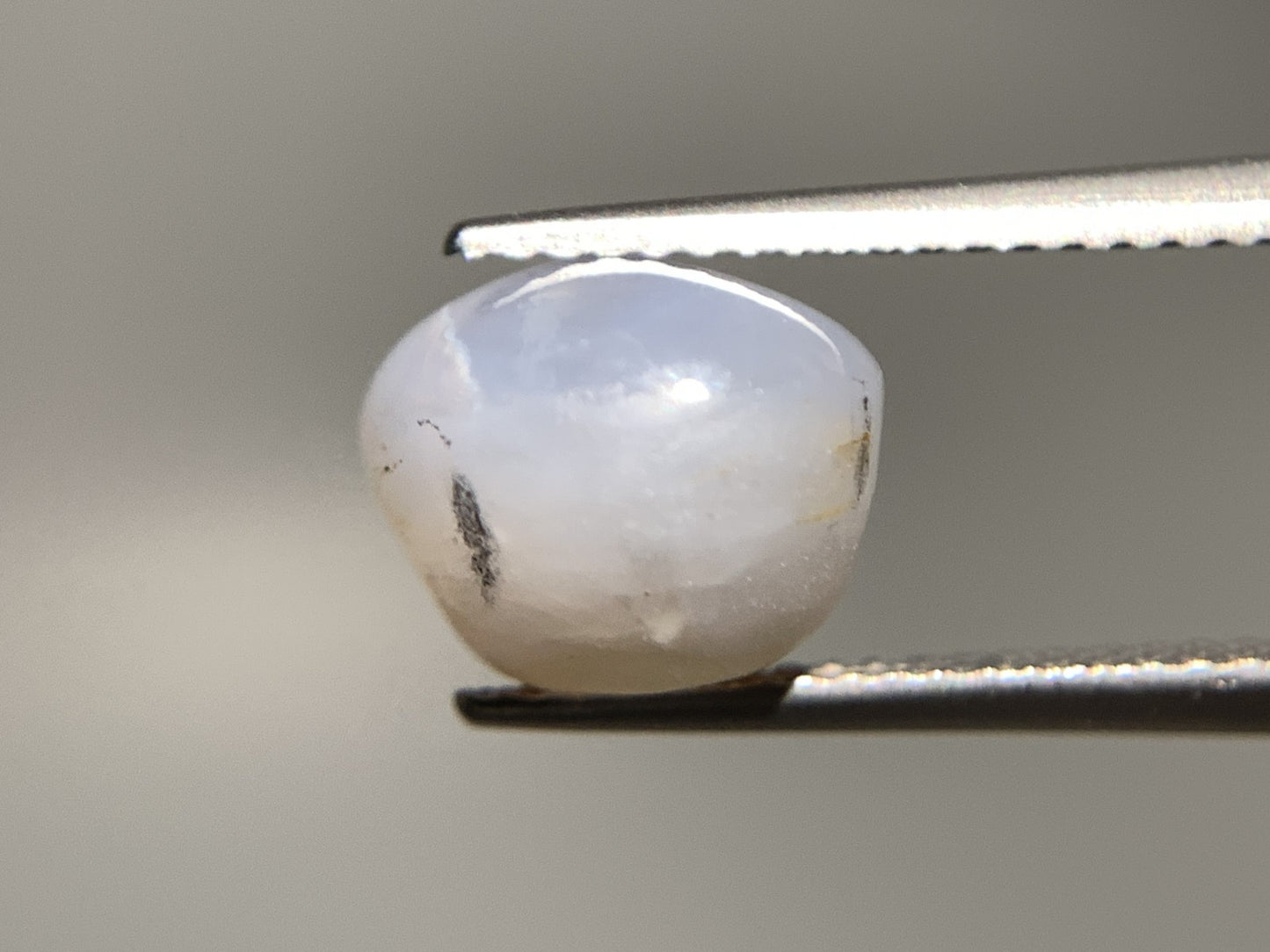 スターサファイア 天然 10.516ct 宝石ソーティング付き 11.7㎜×9.7㎜×8.1㎜ ルース（ 裸石 ） 6962Y