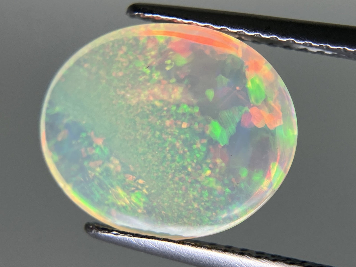 オパール 2.636ct 宝石ソーティング付き  14.1㎜×11.1㎜×3.8㎜  ルース（ 裸石 ） 3030YY