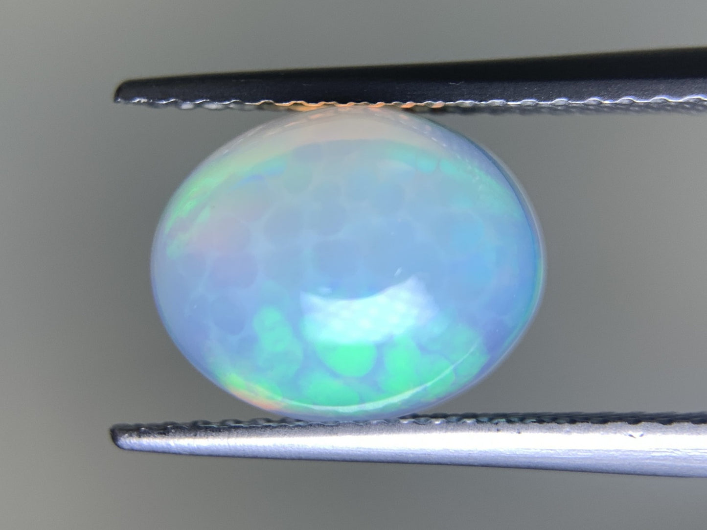 ハニカムオパール 1.904ct 半クリスタル 宝石ソーティング付き  10.9㎜×8.9㎜×4.8㎜  ルース（ 裸石 ） 3041Y
