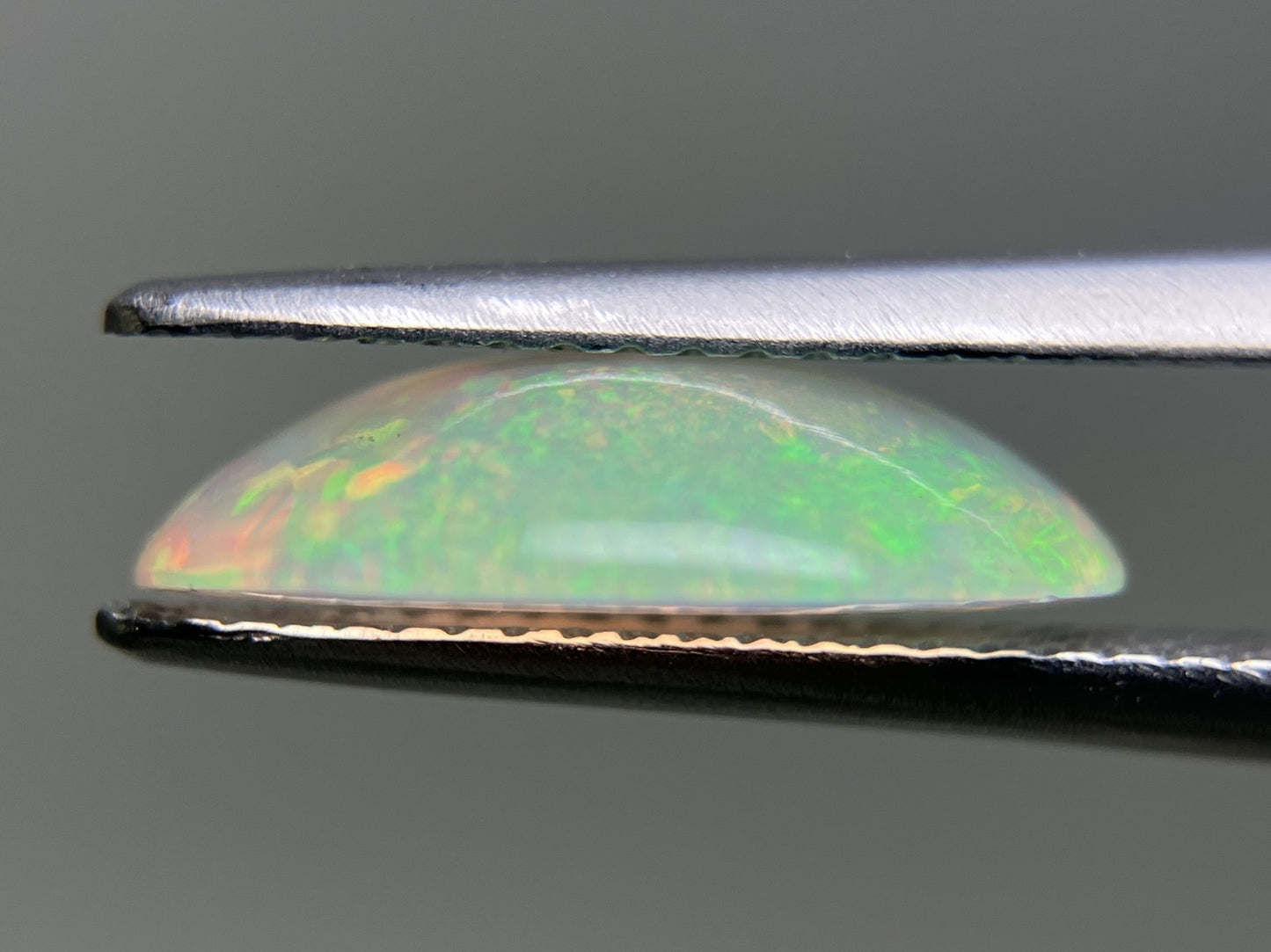 オパール 2.636ct 宝石ソーティング付き  14.1㎜×11.1㎜×3.8㎜  ルース（ 裸石 ） 3030YY
