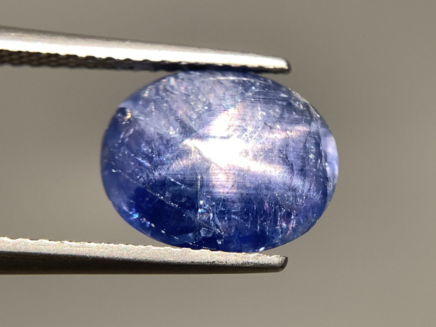 スターサファイア 天然 4.529ct 宝石ソーティング付き 11.2㎜×8.9㎜×4.0㎜ ルース（ 裸石 ） 6958Y