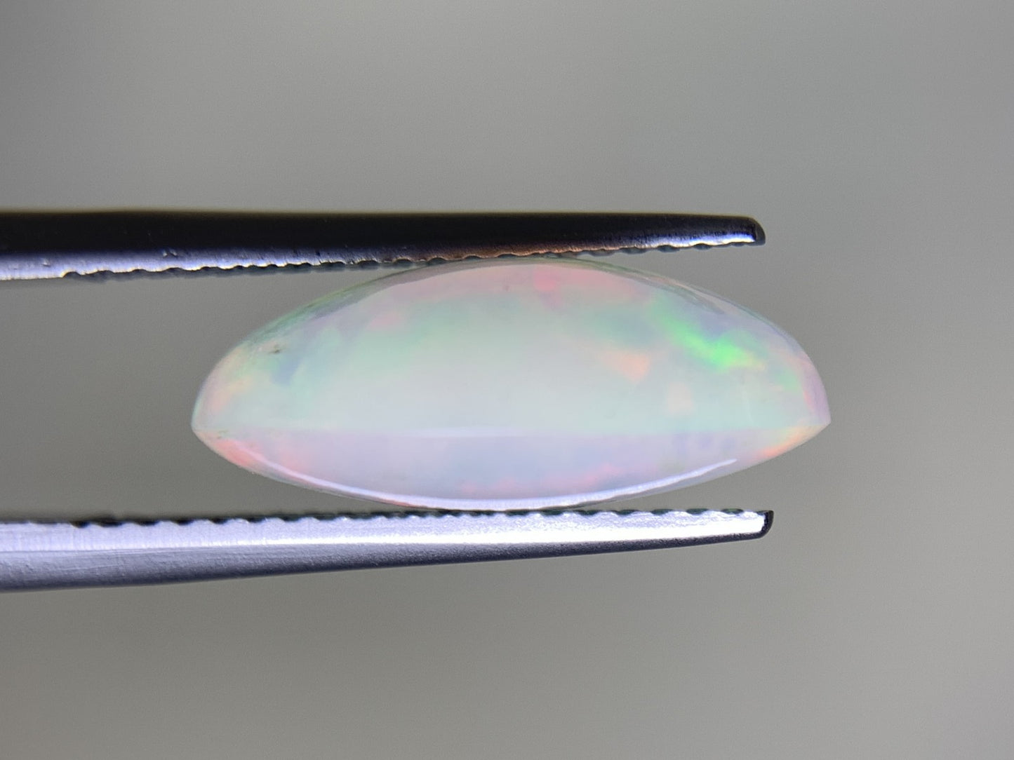 オパール 5.031ct 宝石ソーティング付き  15.4㎜×11.7㎜×6.1㎜  ルース（ 裸石 ） 3028Y