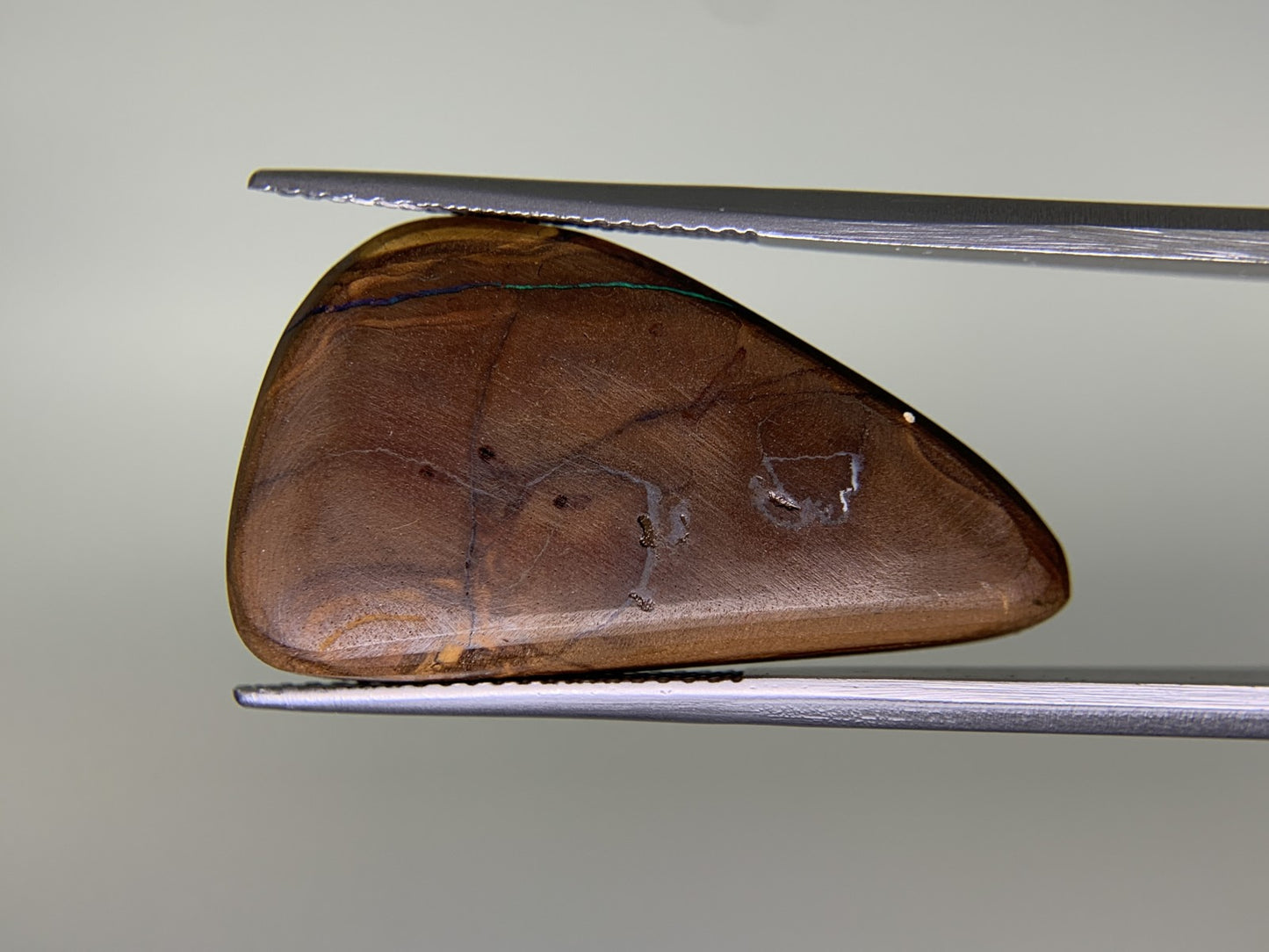 ボルダーオパール 14.883ct  宝石ソーティング付き  27.7㎜×15.7㎜×3.8㎜  天然  ルース（ 裸石 ）4462Y