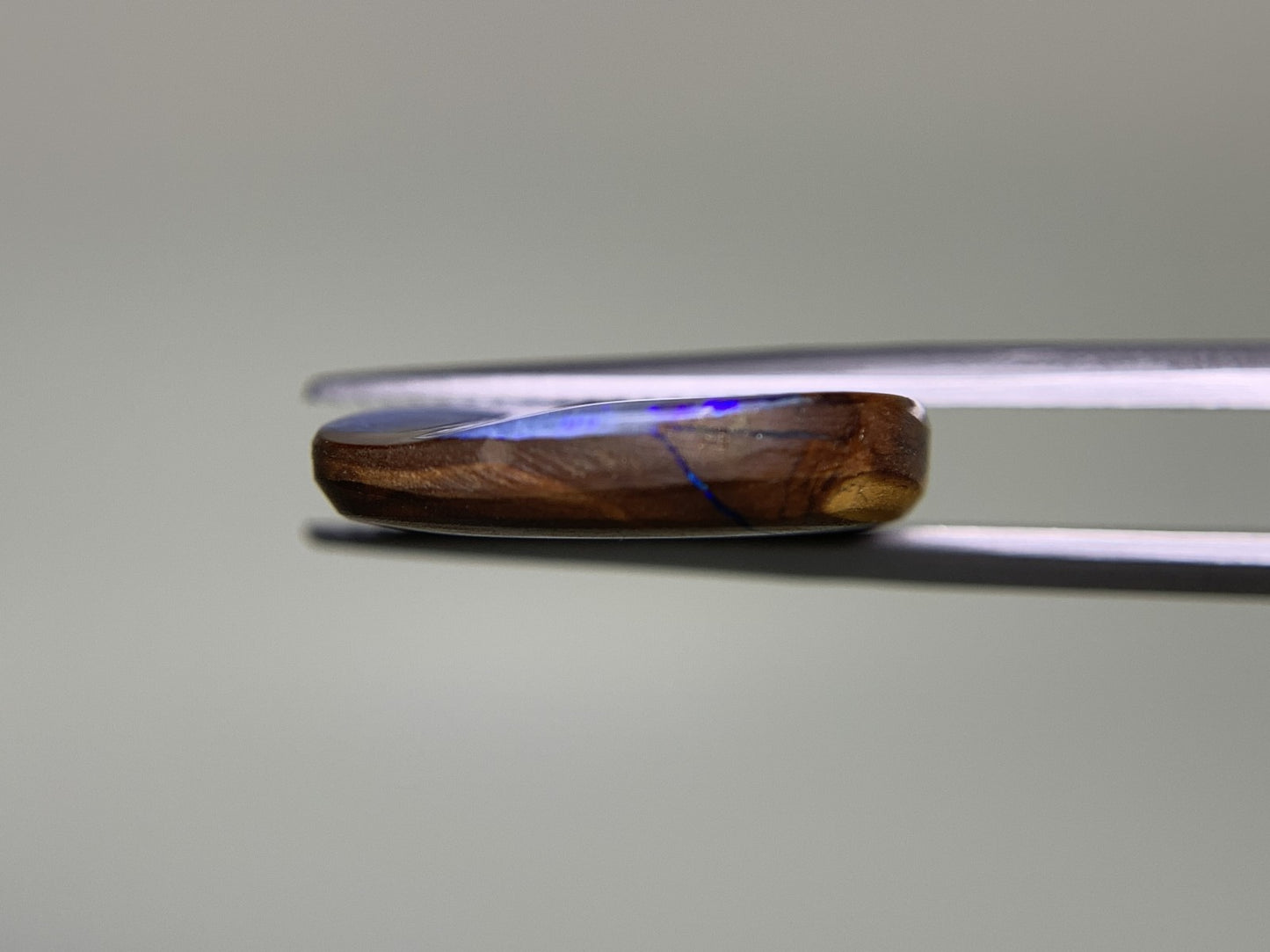 ボルダーオパール 14.883ct  宝石ソーティング付き  27.7㎜×15.7㎜×3.8㎜  天然  ルース（ 裸石 ）4462Y