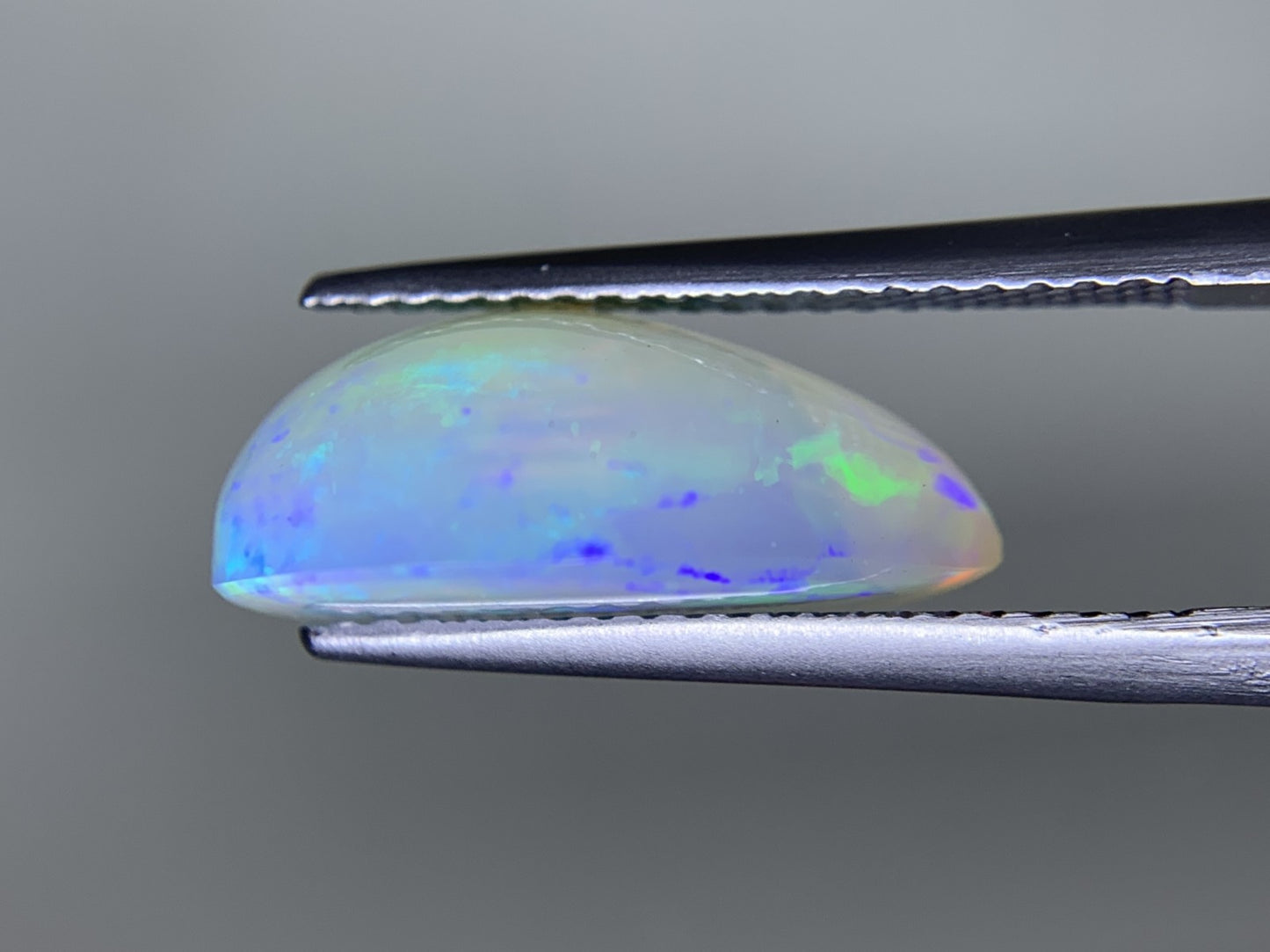 オパール 5.085ct 宝石ソーティング付き  15.0㎜×12.0㎜×5.9㎜  ルース（ 裸石 ） 3918Y