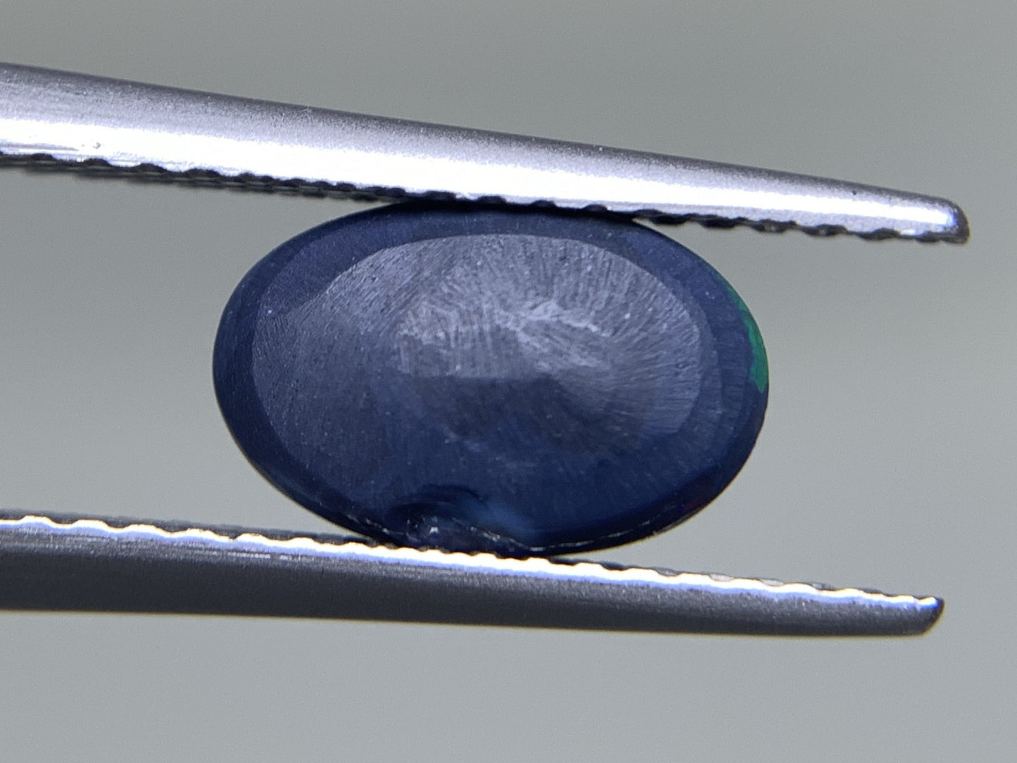 ブラックオパール 1.092ct 宝石ソーティング付き  9.1㎜×5.9㎜×3.3㎜  ルース（ 裸石 ） 2552Y