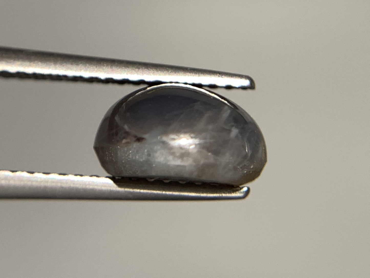 アレキサンドライトキャッツアイ 4.591ct 宝石ソーティング付き 9.3㎜×9.2㎜×5.2㎜ 天然 ルース（ 裸石 ） 2484Y