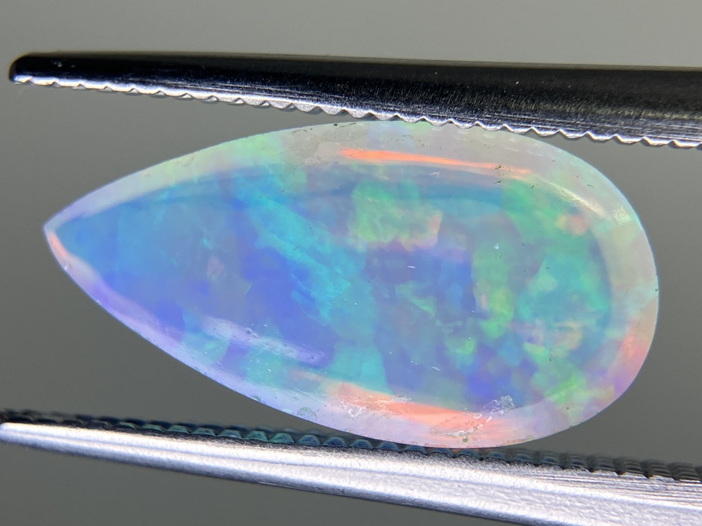 オパール 2.730ct 宝石ソーティング付き  14.0㎜×7.2㎜×5.7㎜  ルース（ 裸石 ） 3034YY