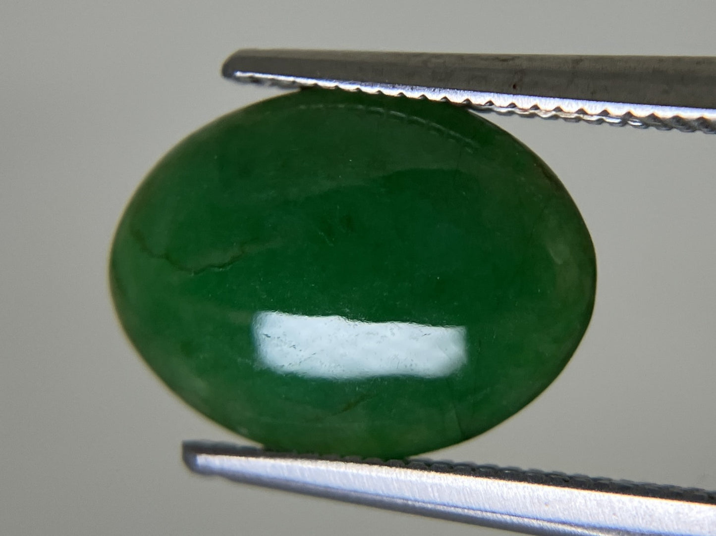ヒスイ　翡翠　天然　 3.332ct 宝石ソーティング付き 12.9㎜×9.7㎜×3.0㎜ 天然 ルース（ 裸石 ） 4223YY