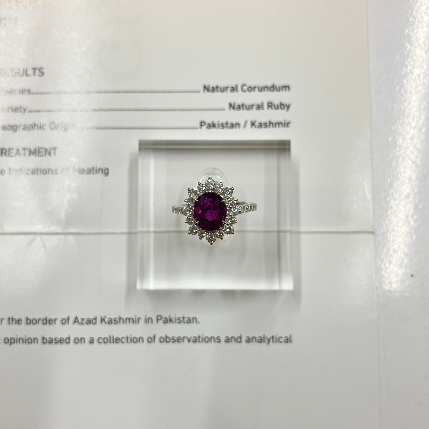 ルビー 2.15ct カシミール産 Kashmir 非加熱 No Heat GIA鑑別書 D0.68ct  PT900  4.759g 指輪 (JP11号) サイズ直し承ります。 7290S