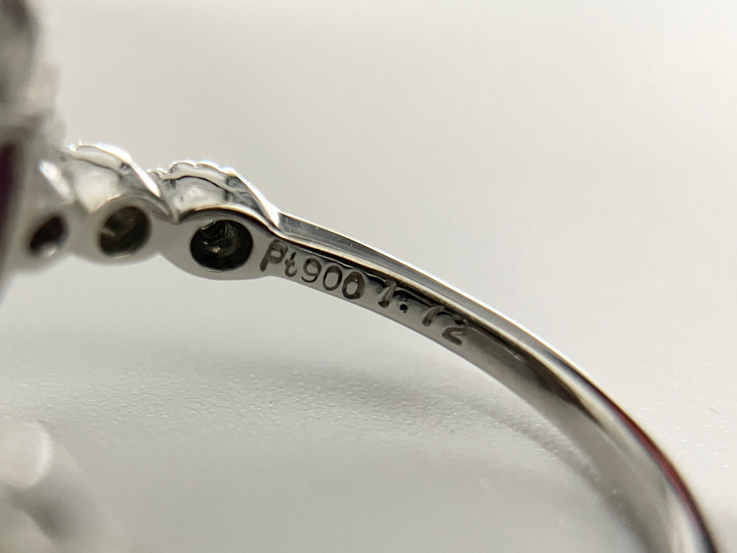 専用！　ルビー R1.72ct カシミール産 Kashmir GIA鑑別書付き リング（指輪） サイズ直し無料 D0.31ct PT900 4.5g 7289S
