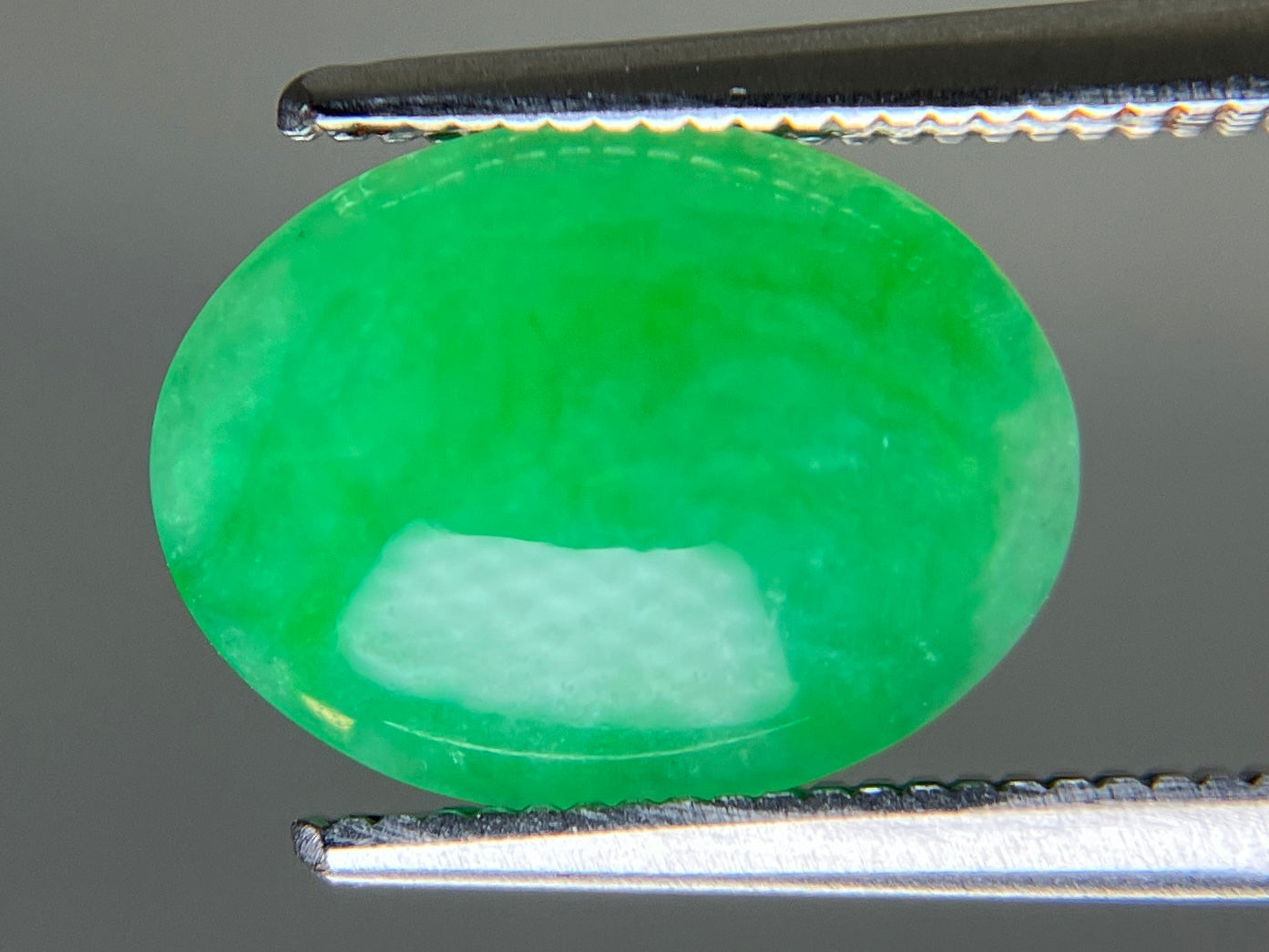 ひすい（ヒスイ 翡翠） 天然 3.131ct 宝石ソーティング付き 11.7㎜×8.8㎜×3.2㎜ ルース（ 裸石 ） 7615YY