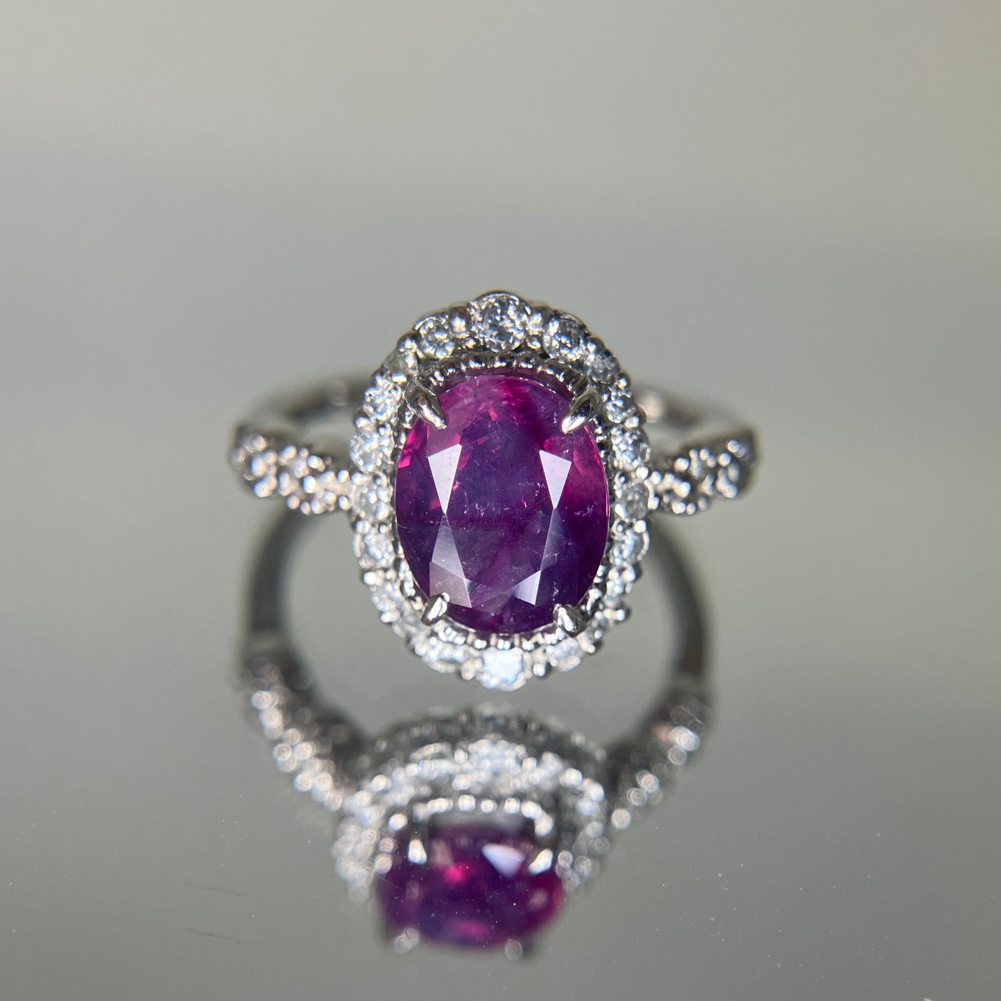 専用！　ルビー R1.72ct カシミール産 Kashmir GIA鑑別書付き リング（指輪） サイズ直し無料 D0.31ct PT900 4.5g 7289S