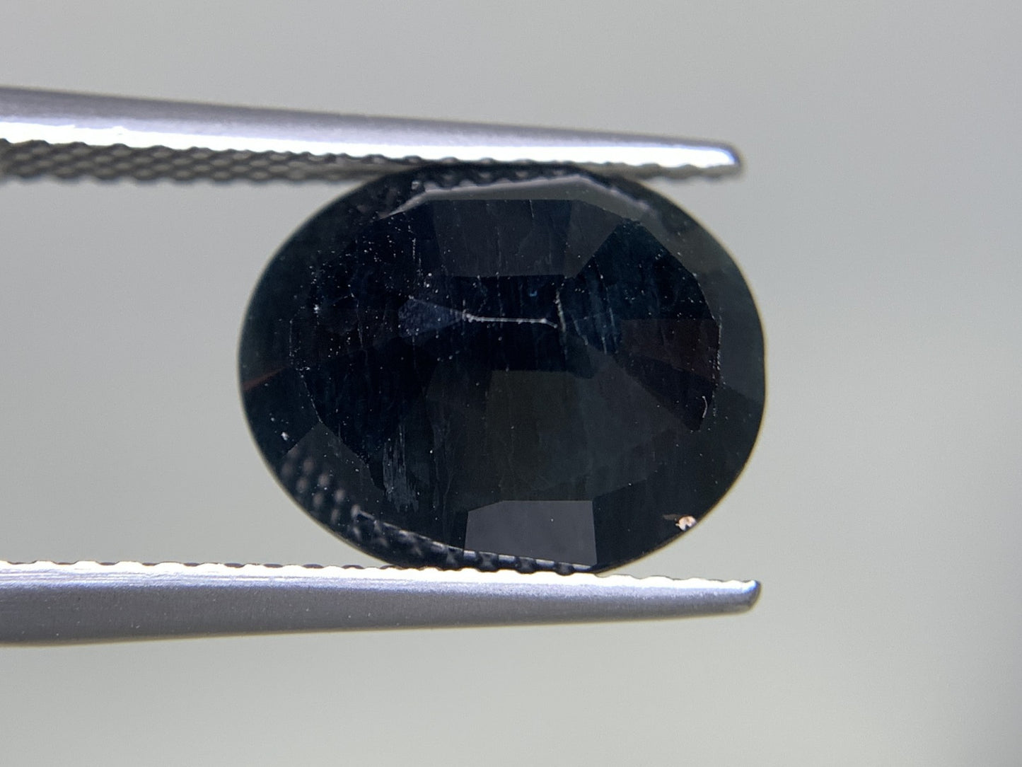 サファイア（ファンシーカラー） 天然 5.114ct 中央宝石ソーティング付き 12.01㎜×9.89㎜×4.56㎜ ルース（ 裸石 ） 5912Y