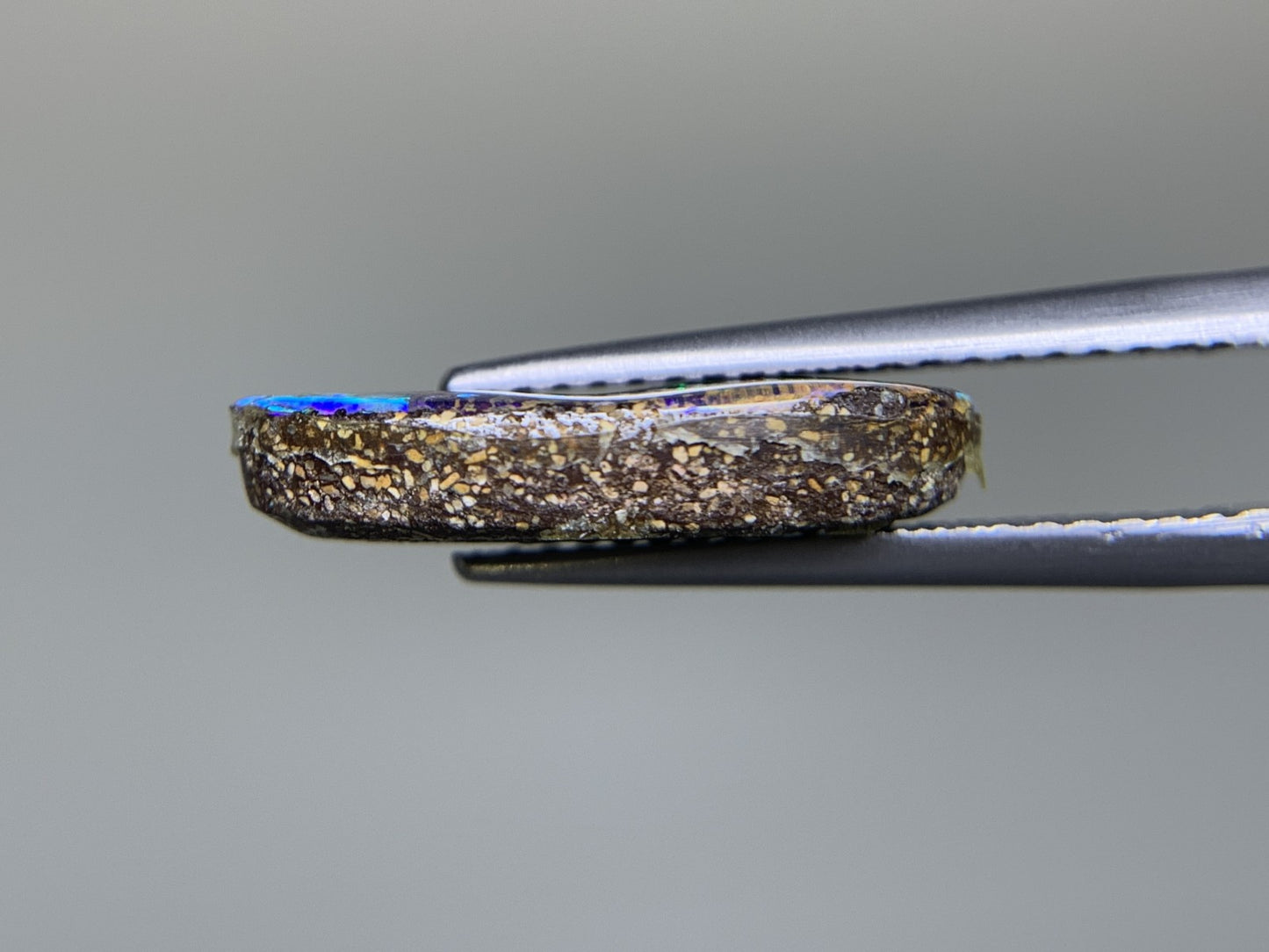ボルダーオパール 3.829ct 宝石ソーティング付き  16.5㎜×8.6㎜×3.5㎜  ルース（ 裸石 ） 3864Y