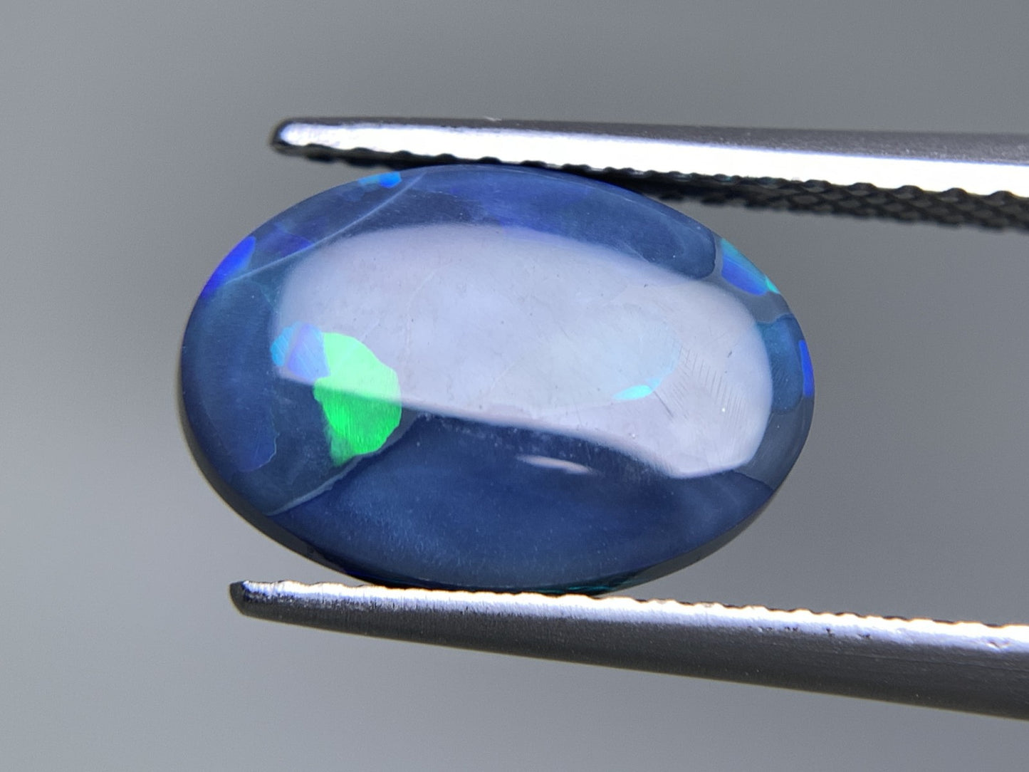 ブラックオパール 天然 3.043ct カン有り 中央宝石ソーティング付き 12.5㎜×8.7㎜×4.3㎜ ルース（ 裸石 ） 6871Y