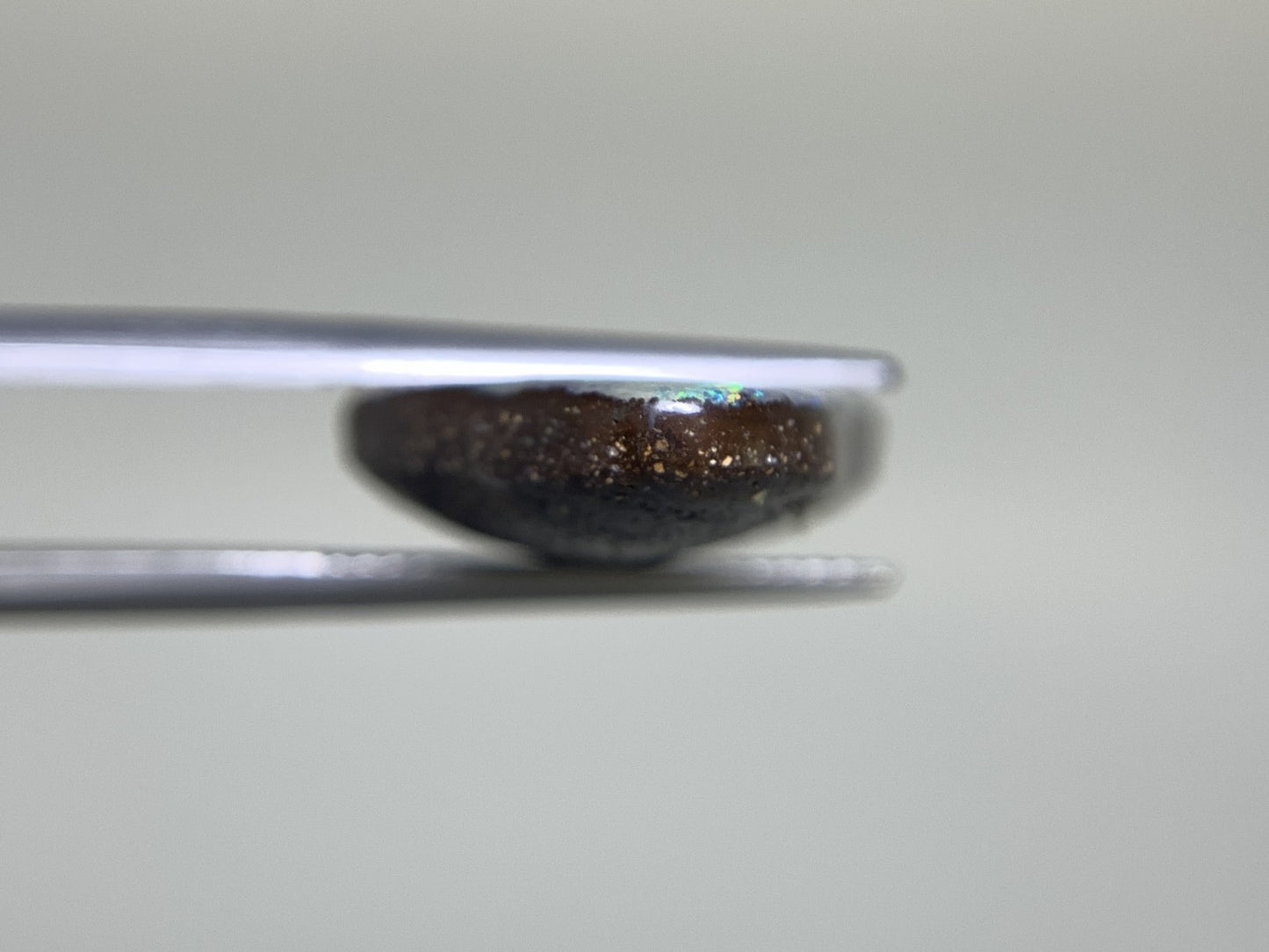 ボルダーオパール 14.918ct 宝石ソーティング付き  24.9㎜×14.9㎜×5.2㎜  ルース（ 裸石 ） 3003Y