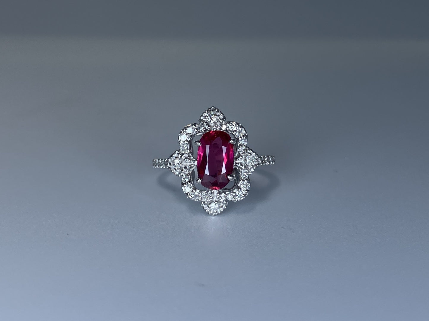 ルビー 1.38ct GIA鑑別書 D0.33ct PT900 5.2g 指輪 （JP12号） サイズ直し無料 9318K