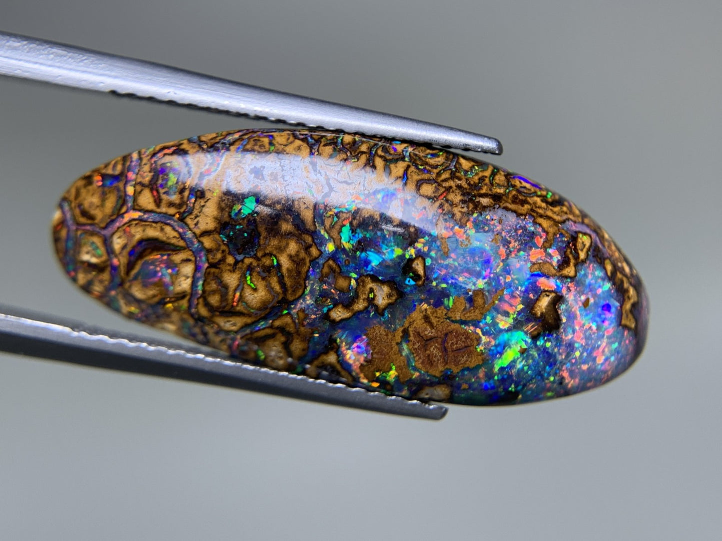 ボルダーオパール 10.849ct 宝石ソーティング付き  27.0㎜×10.7㎜×5.2㎜  ルース（ 裸石 ） 3854Y