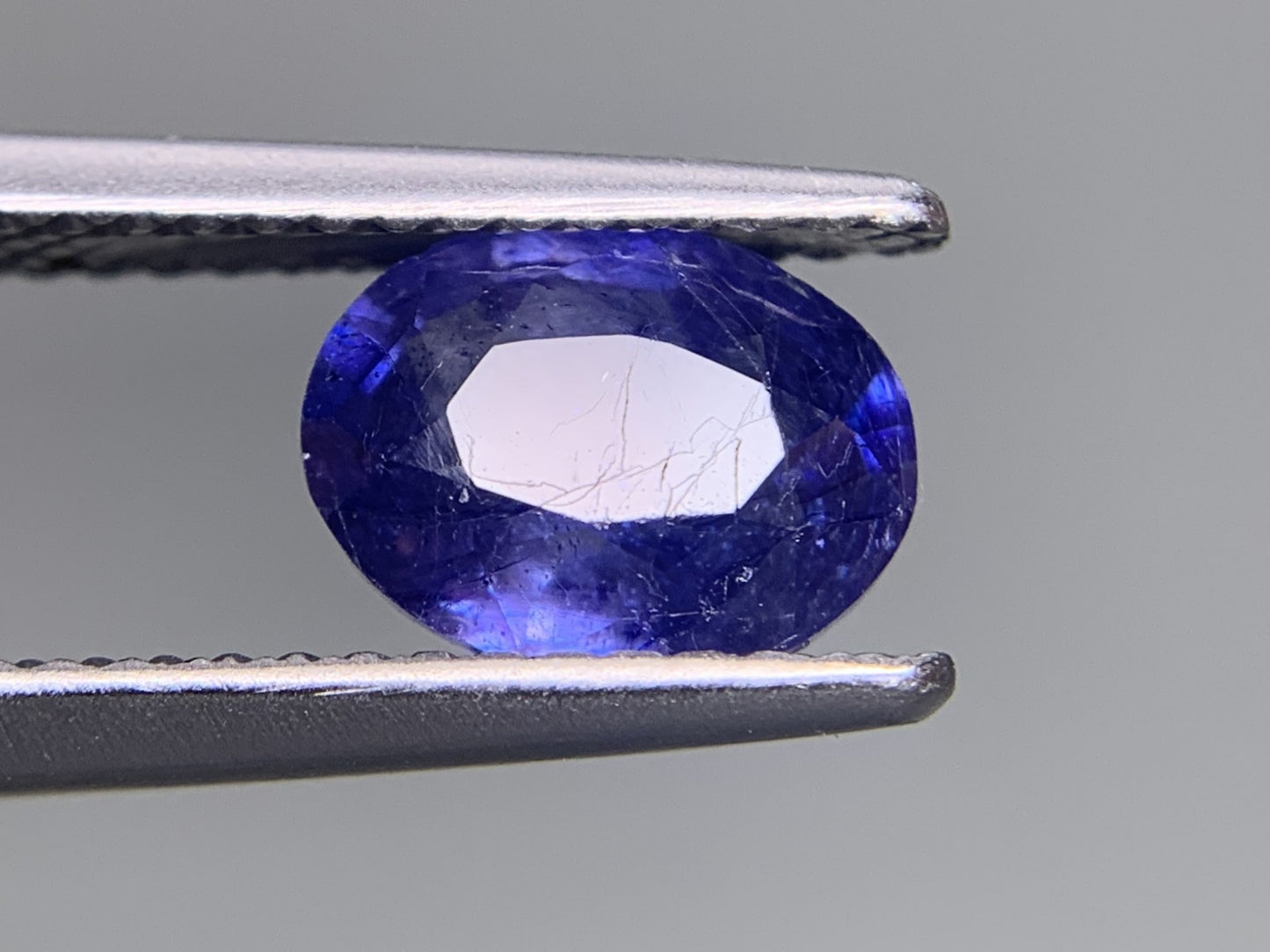 宝石ソーティング付き　 天然 サファイア 1.883ct　 縦8.0㎜×横6.1㎜×高さ4.0㎜　 ルース（ 裸石 ）　 2856Y