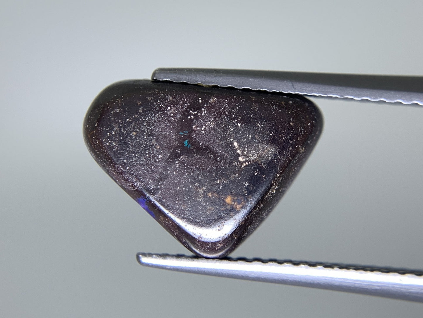 ボルダーオパール 天然 3.849ct 宝石ソーティング付き 11.4㎜×9.6㎜×3.8㎜ ルース（ 裸石 ） 8138Y