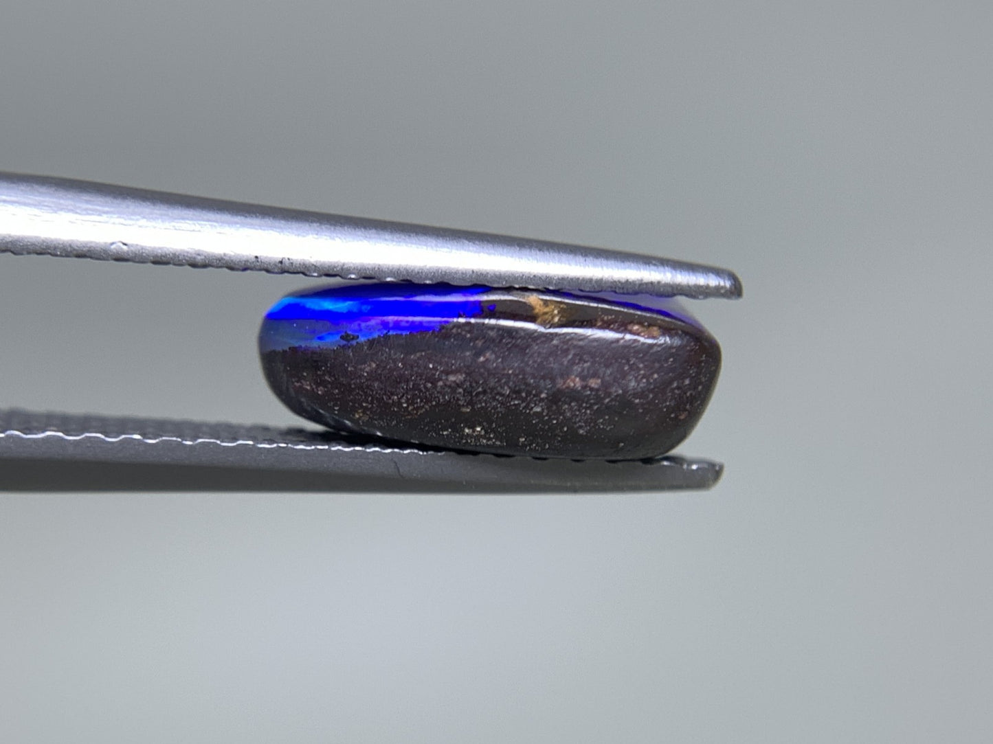 ボルダーオパール 天然 3.849ct 宝石ソーティング付き 11.4㎜×9.6㎜×3.8㎜ ルース（ 裸石 ） 8138Y