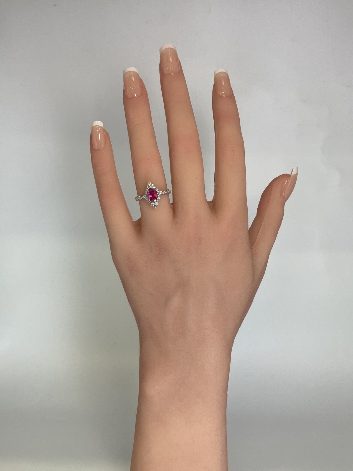 ルビー 1.21ct 非加熱 No heat GIA鑑別書 D0.31ct PT900 4.3g 指輪 （JP13号） サイズ直し無料 9322K