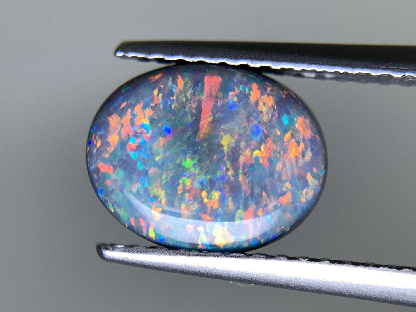 ブラックオパール 天然 1.583ct 中央宝石ソーティング付き 9.6㎜×7.7㎜×3.5㎜ ルース（ 裸石 ） 6933Y