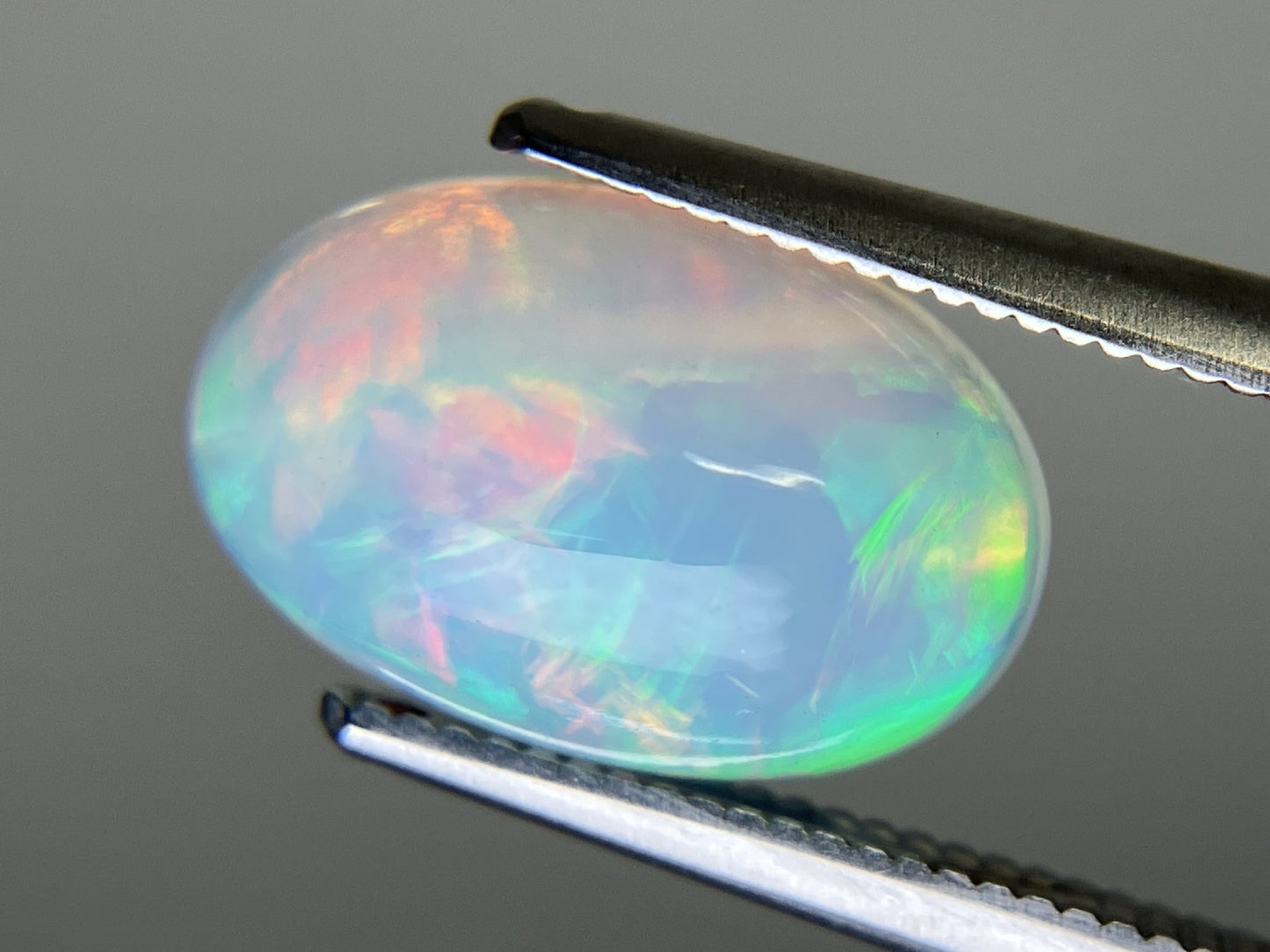 オパール 2.210ct  宝石ソーティング付き  12.1㎜×8.0㎜×5.0㎜  天然 ルース（ 裸石 ） 4424YY