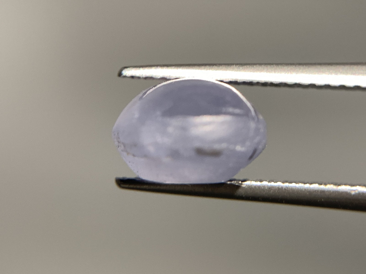スターサファイア 天然  6.710ct  宝石ソーティング付き  11.2㎜×9.2㎜×6.1㎜ ルース（ 裸石 ）  6058Y