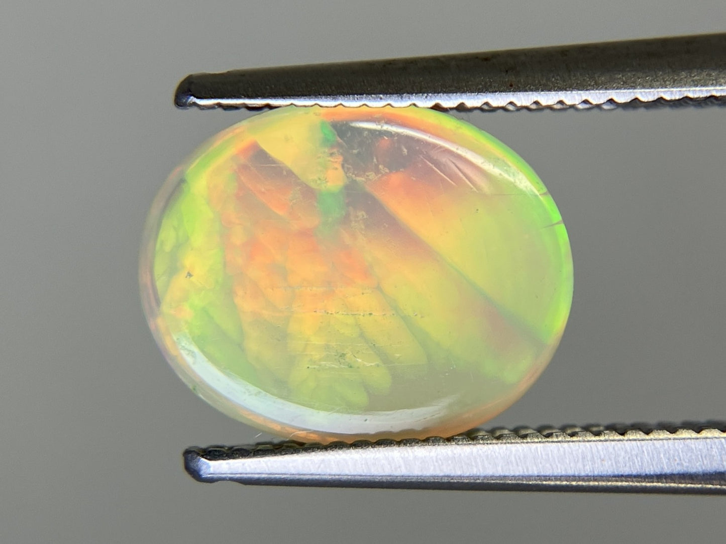 オパール 1.400ct  宝石ソーティング付き  10.9㎜×8.7㎜×3.1㎜  天然 ルース（ 裸石 ） 4423YY