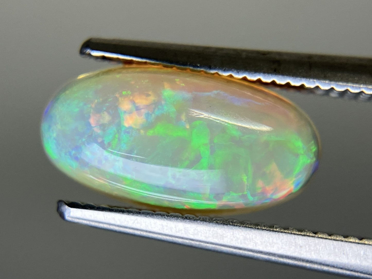 オパール 1.410ct  宝石ソーティング付き  11.9㎜×6.1㎜×3.8㎜  天然 ルース（ 裸石 ） 4412YY
