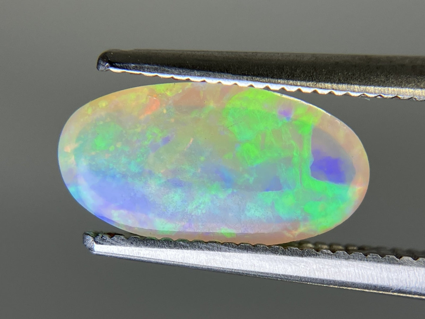 オパール 1.410ct  宝石ソーティング付き  11.9㎜×6.1㎜×3.8㎜  天然 ルース（ 裸石 ） 4412YY