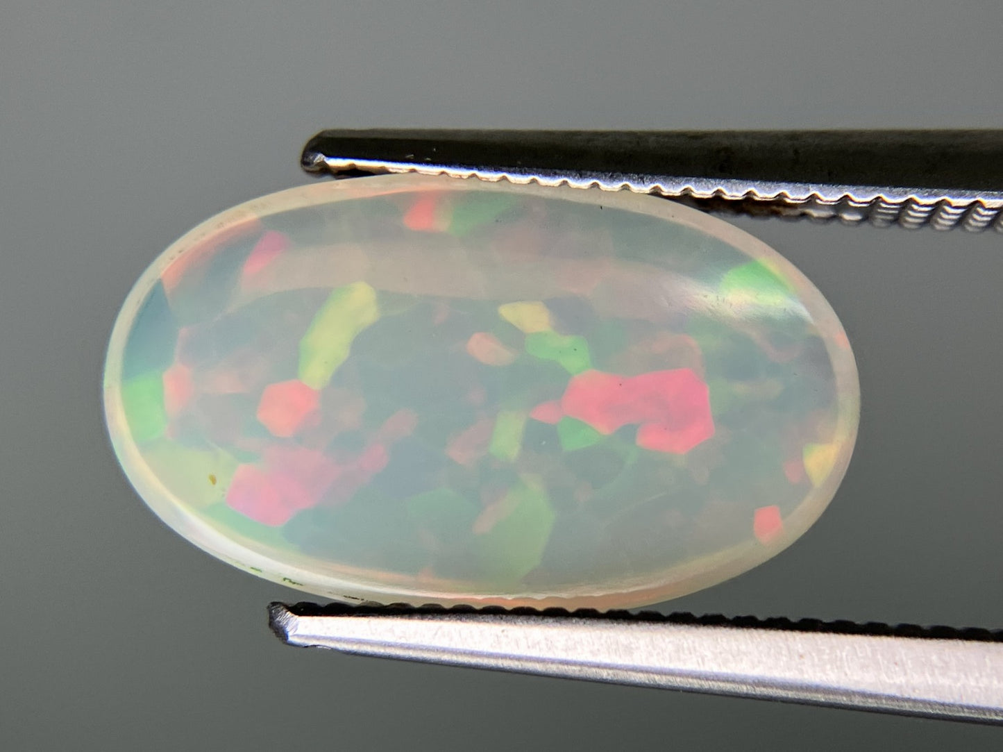 オパール 2.141ct 宝石ソーティング付き 14.8㎜×8.8㎜×2.9㎜ 天然 ルース（ 裸石 ） 4422YY