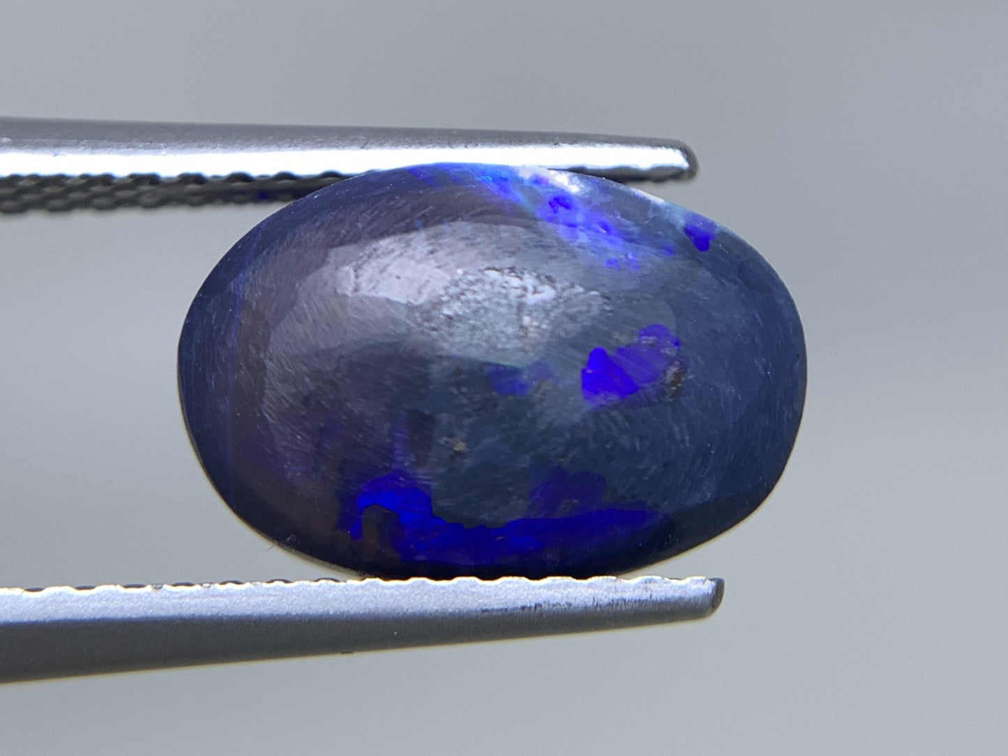 ブラックオパール 天然 3.114ct 中央宝石ソーティング付き 11.7㎜×8.0㎜×5.6㎜ ルース（ 裸石 ） 6928Y