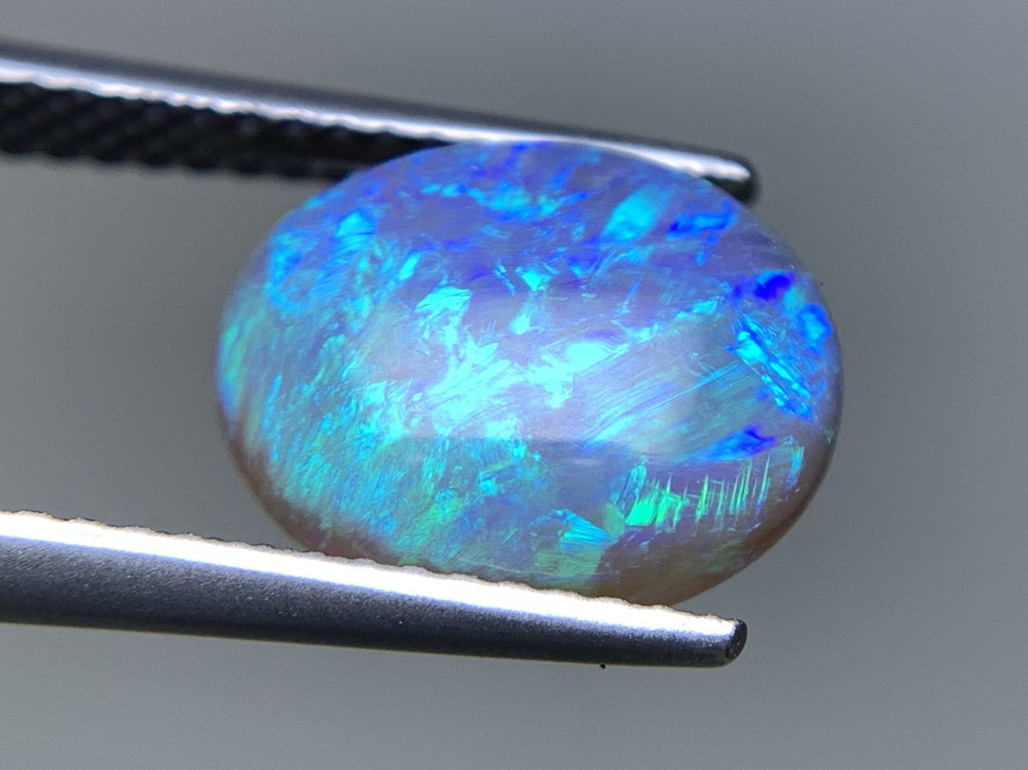 ブラックオパール 天然 2.914ct 宝石ソーティング付き 11.1㎜×9.1㎜×4.7㎜ ルース（ 裸石 ） 6960Y