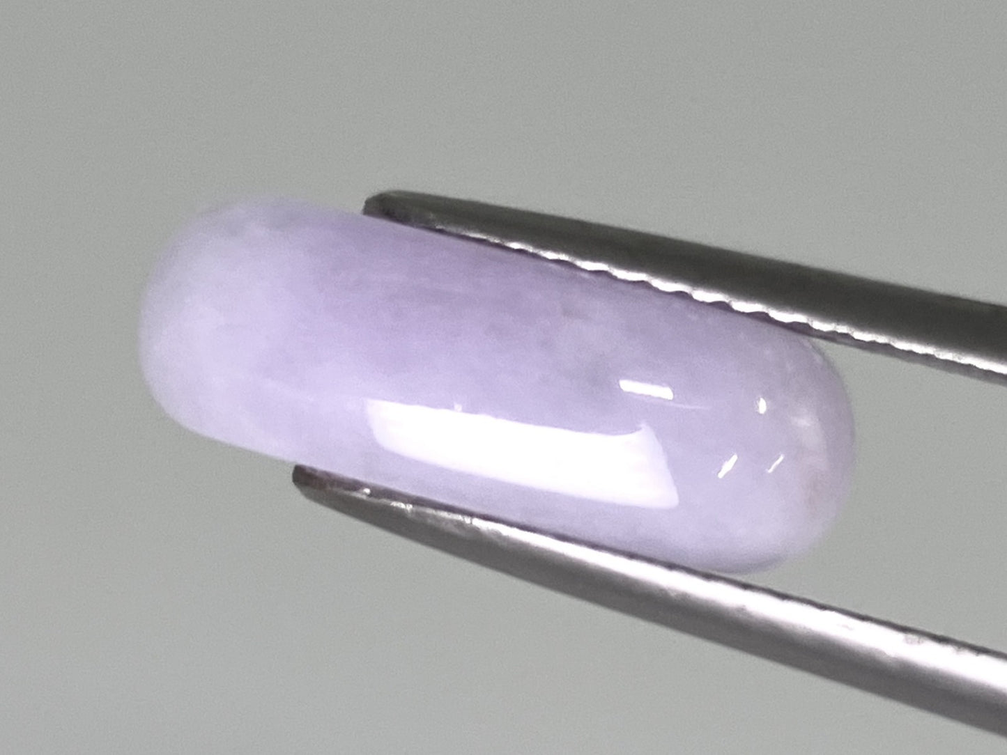 翡翠　ひすい 3.375ct 宝石ソーティング付き 15.9㎜×5.4㎜×3.2㎜ ルース（ 裸石 ） 2353YY