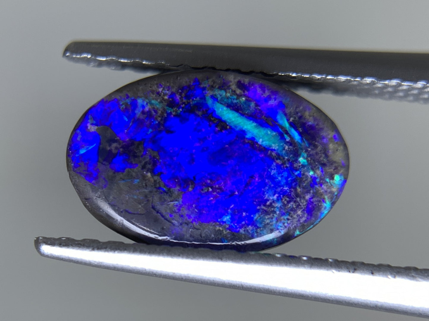 ブラックオパール 天然 0.962ct 宝石ソーティング付き 9.8㎜×6.6㎜×2.2㎜ ルース（ 裸石 ） 7004Y
