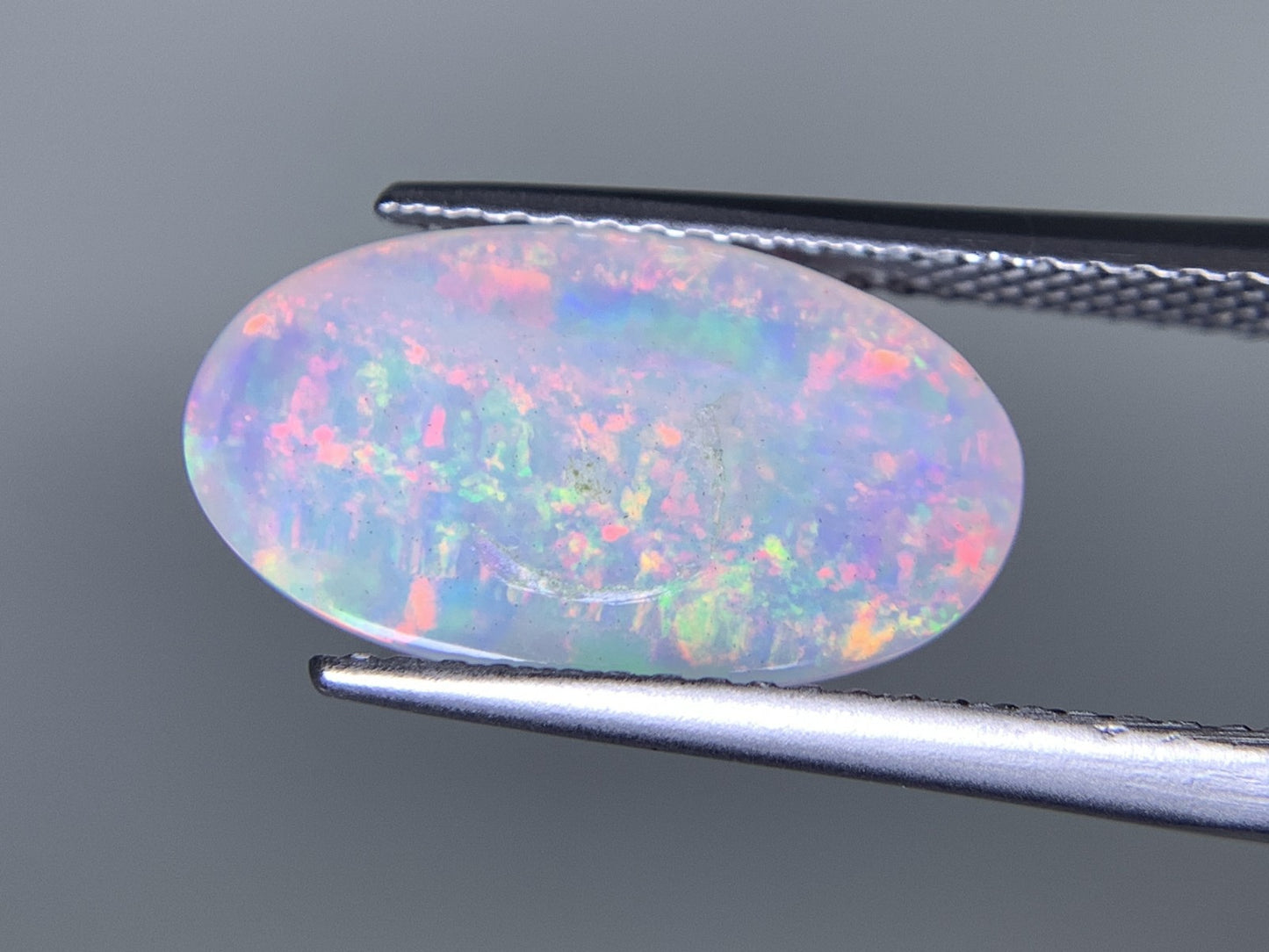 オパール 3.070ct  宝石ソーティング付き  15.3㎜×8.7㎜×4.6㎜  天然 ルース（ 裸石 ） 4291Y