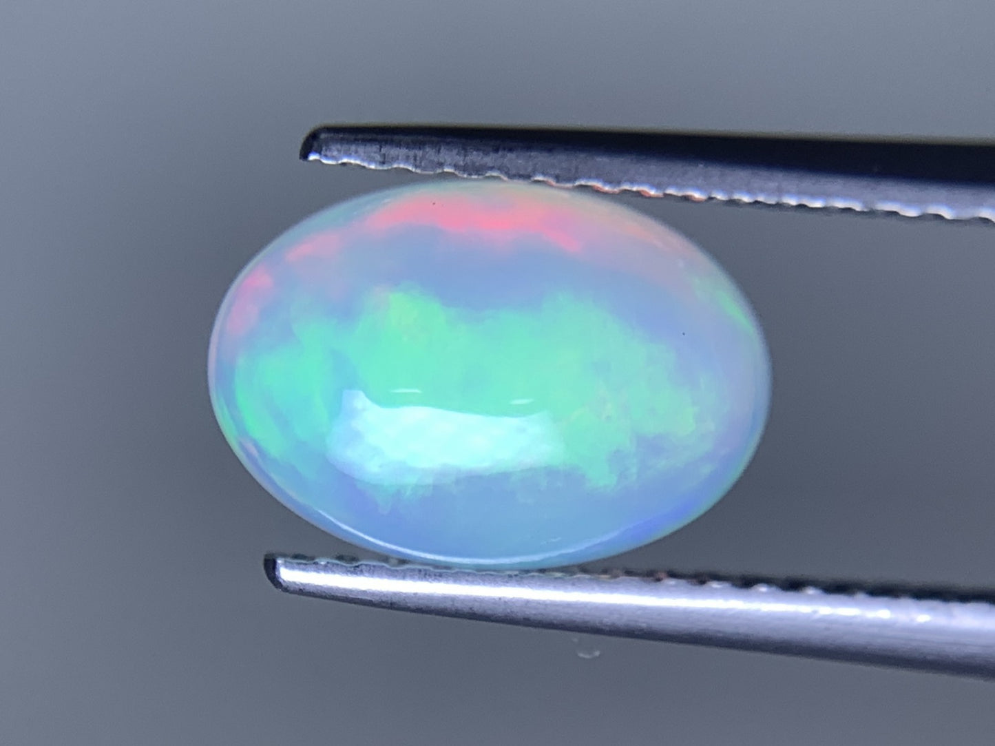 オパール 天然 1.687ct 宝石ソーティング付き 10.4㎜×7.2㎜×4.8㎜ ラッピング無料 ルース（ 裸石 ） 5155Y