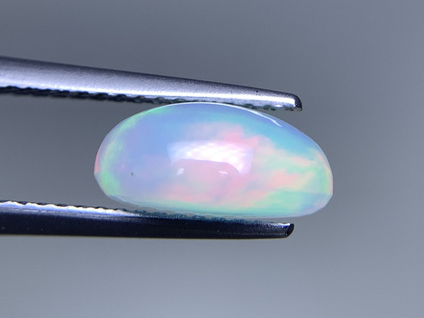 オパール 天然 1.687ct 宝石ソーティング付き 10.4㎜×7.2㎜×4.8㎜ ラッピング無料 ルース（ 裸石 ） 5155Y