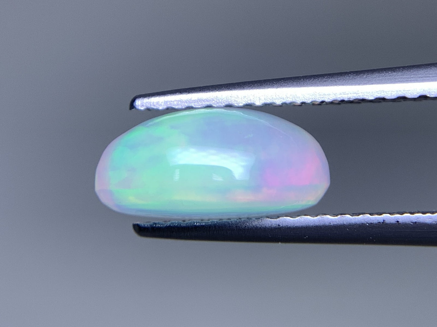 オパール 天然 1.687ct 宝石ソーティング付き 10.4㎜×7.2㎜×4.8㎜ ラッピング無料 ルース（ 裸石 ） 5155Y