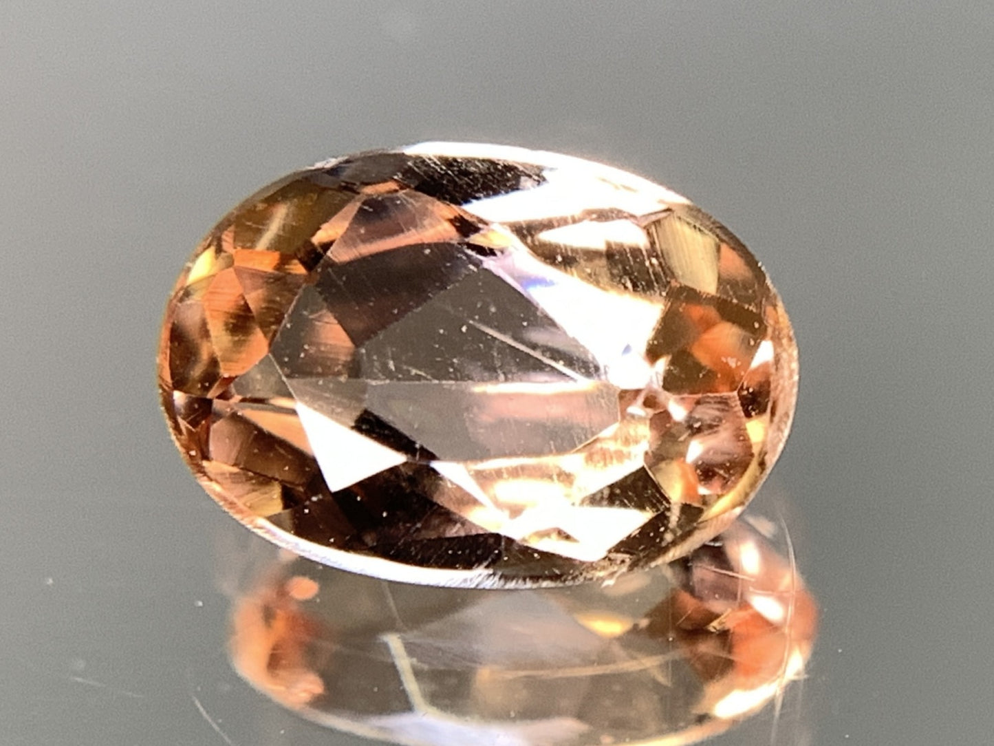 インペリアルトパーズ 天然 1.122ct 宝石ソーティング付き 7.6㎜×5.4㎜×3.2㎜ ルース（ 裸石 ） 7023Y