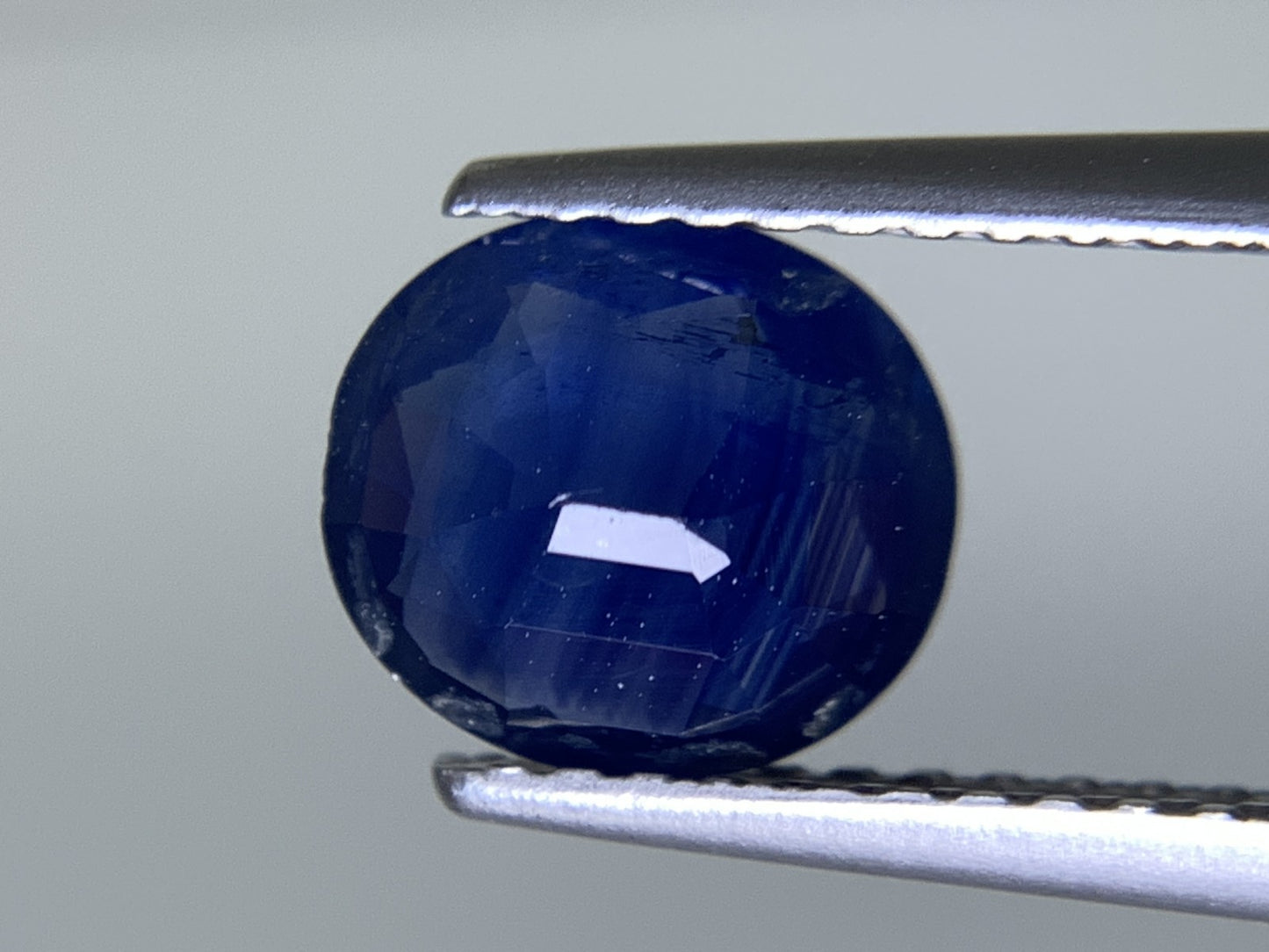 サファイア 天然 1.166ct 宝石ソーティング付き 7.1㎜×6.5㎜×2.7㎜ ルース（ 裸石 ） 2173Y