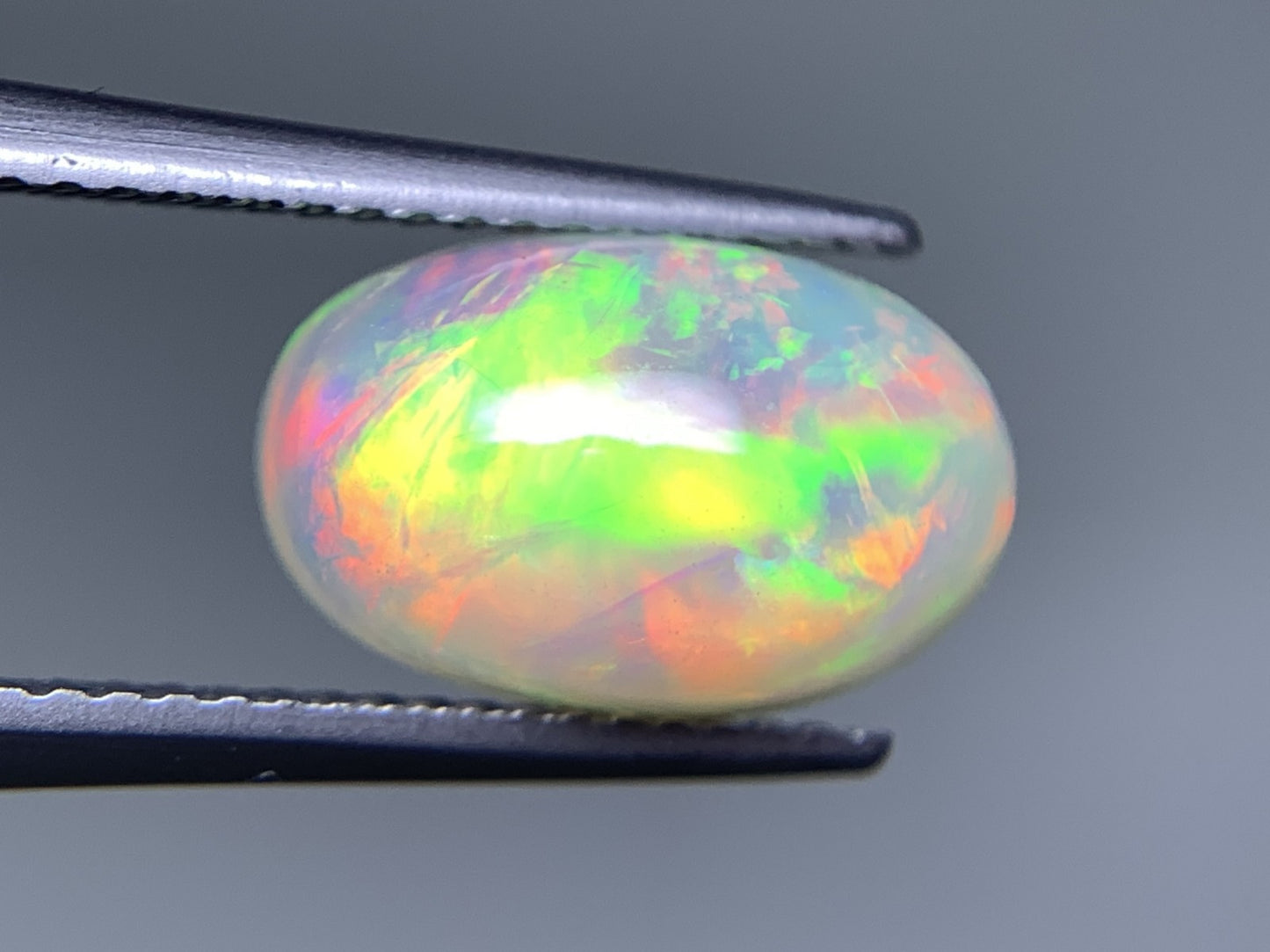 オパール 2.488ct  宝石ソーティング付き  12.1㎜×7.5㎜×5.1㎜  天然 ルース（ 裸石 ） 4441Y